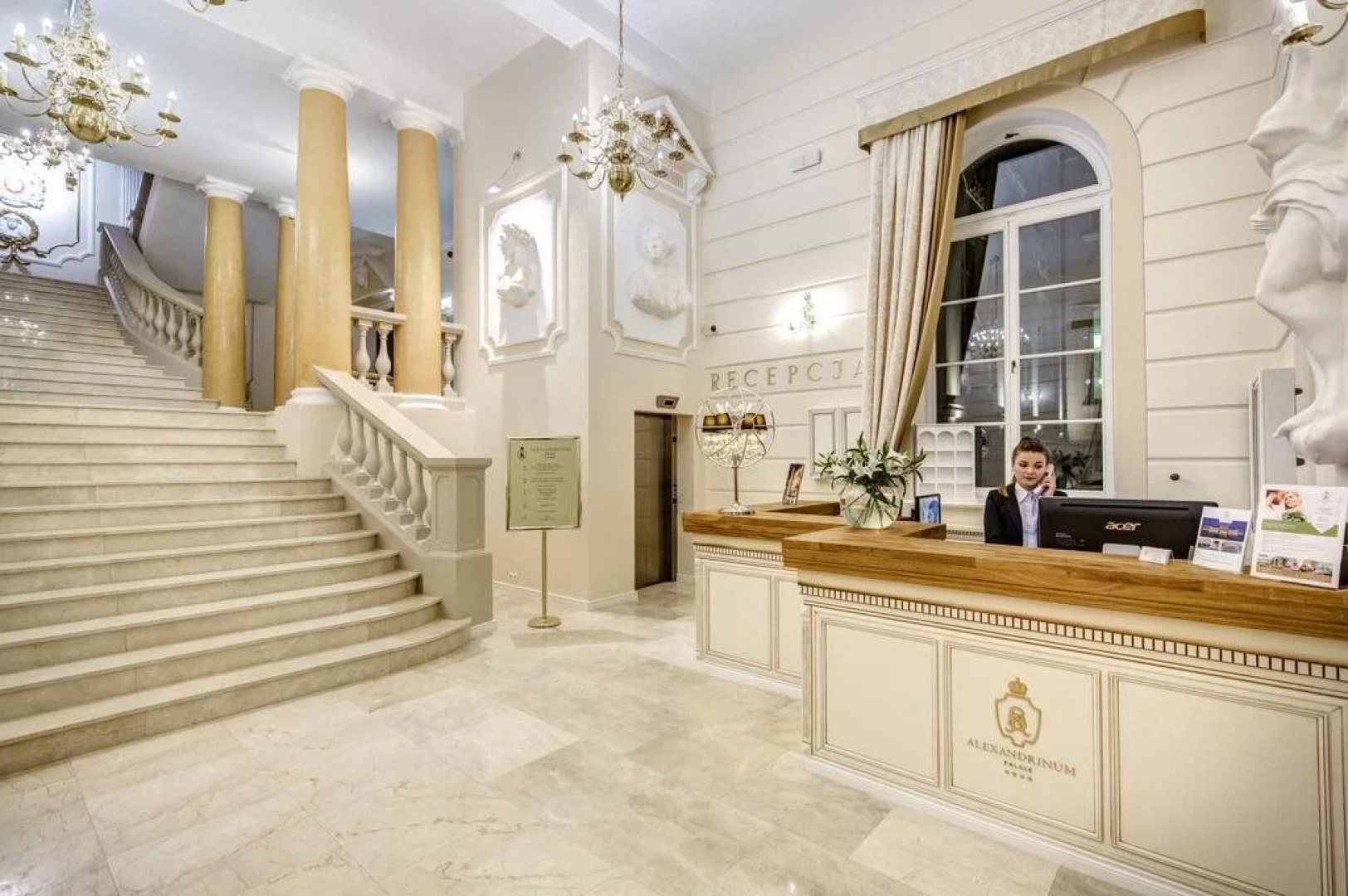 Hotel Pałac Alexandrinum