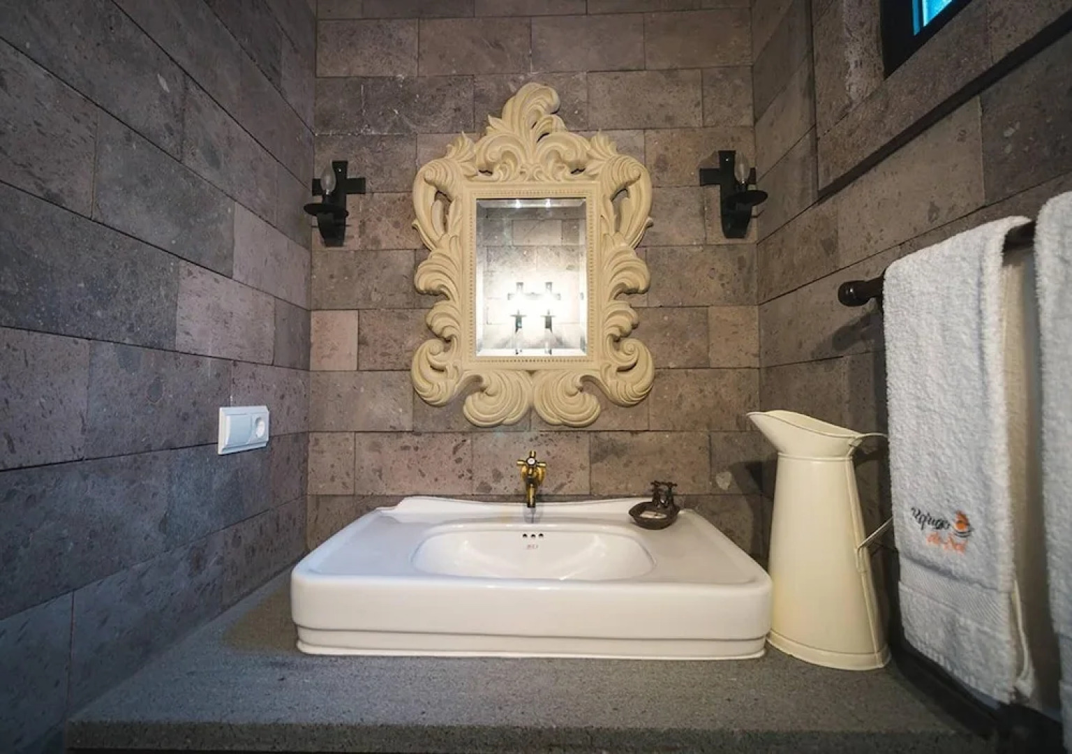 Villa With 3 Bedrooms in Mosteiros, With Private Pool and Wifi