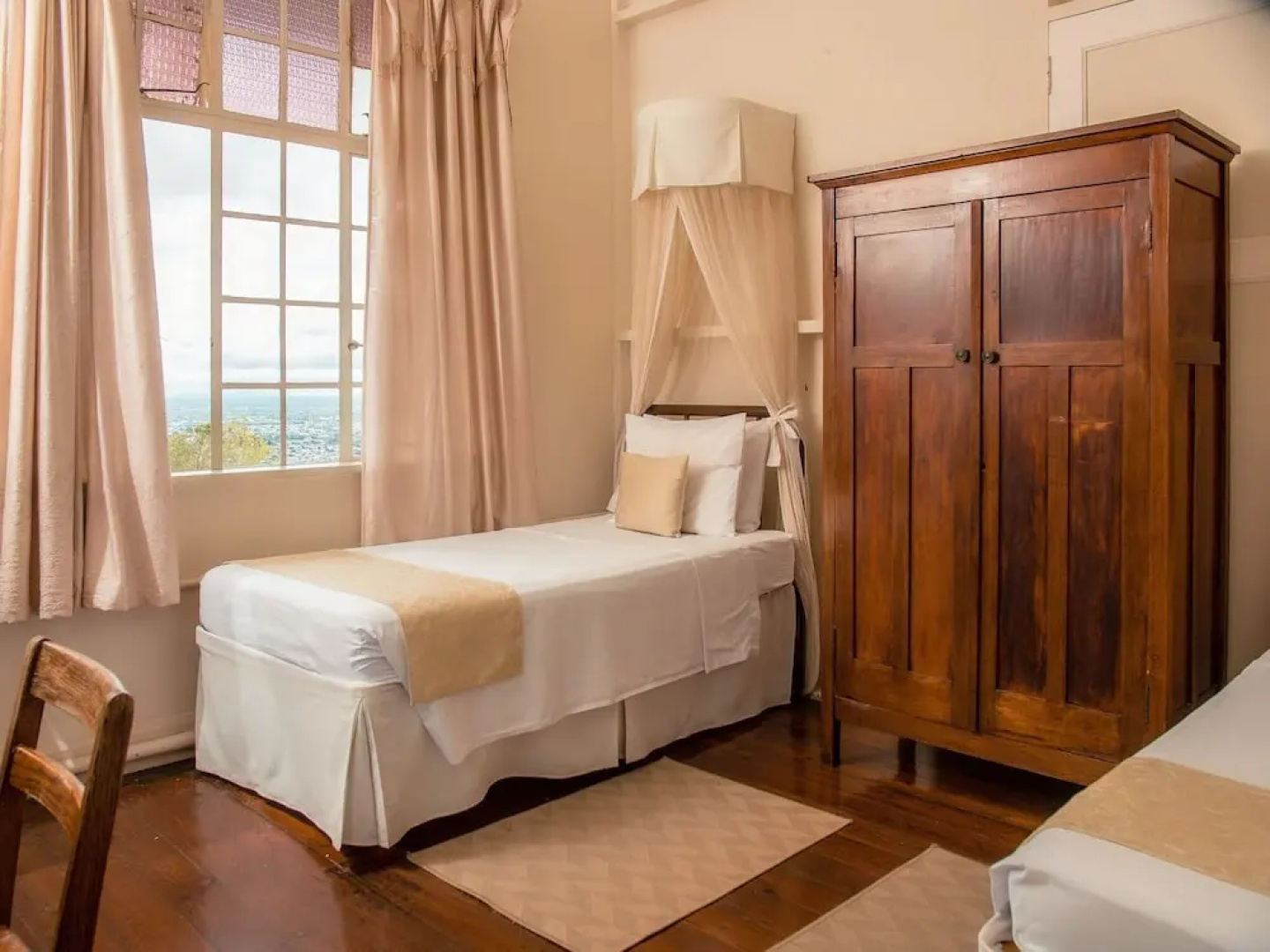 Pax Guest House