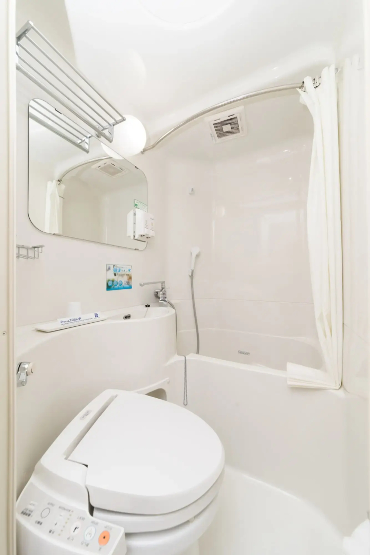Super Hotel Namba Nippombashi