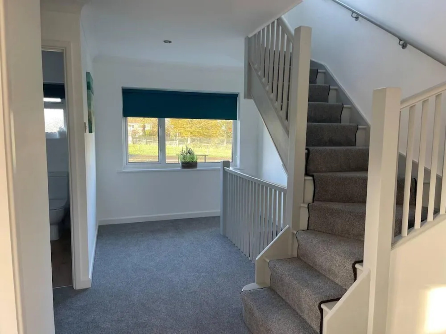 Luxury 5-bed House With Tennis Court & Games Room