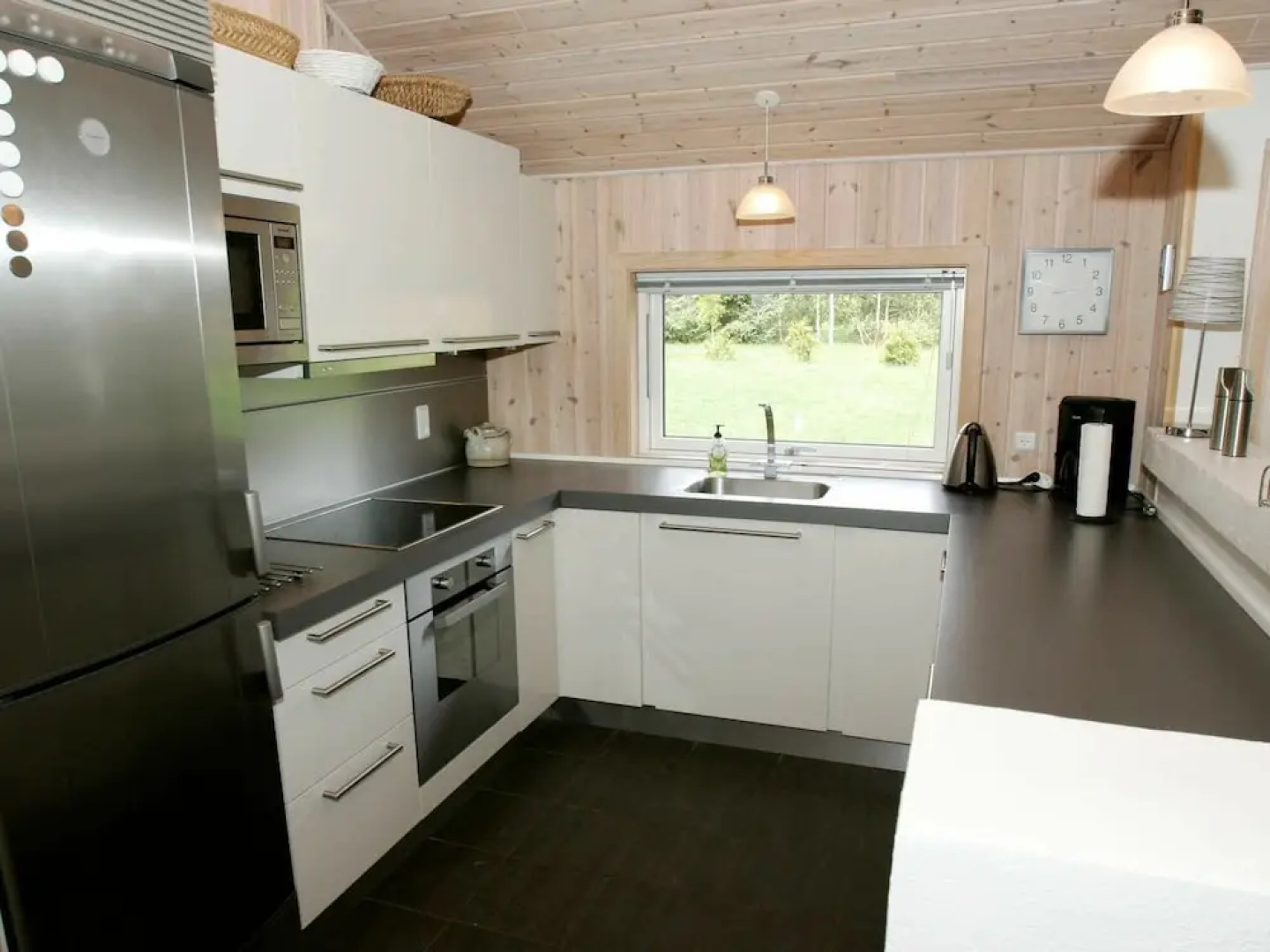 10 Person Holiday Home in Aakirkeby