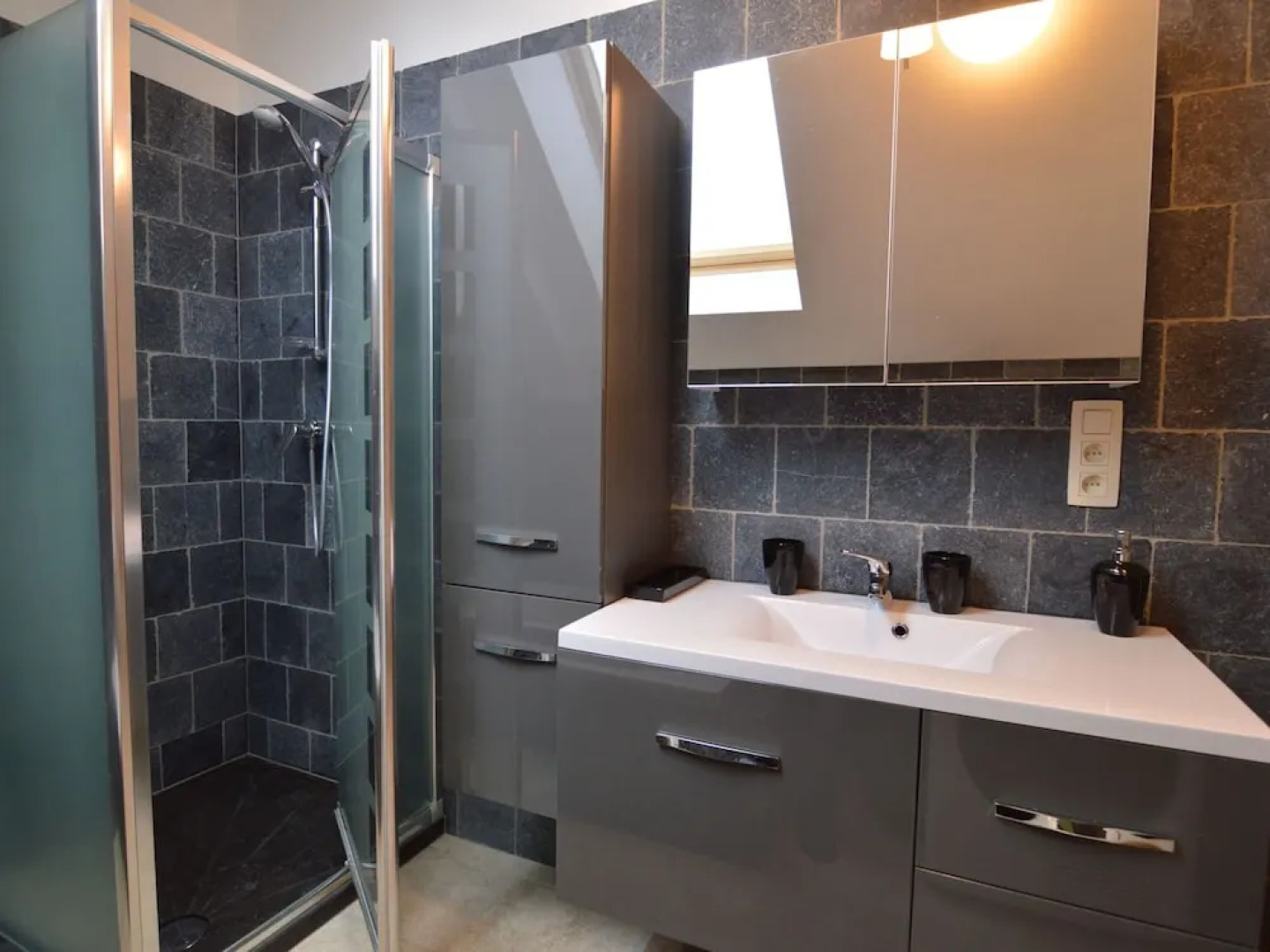 Modern Holiday Home in Senzeille With Garden