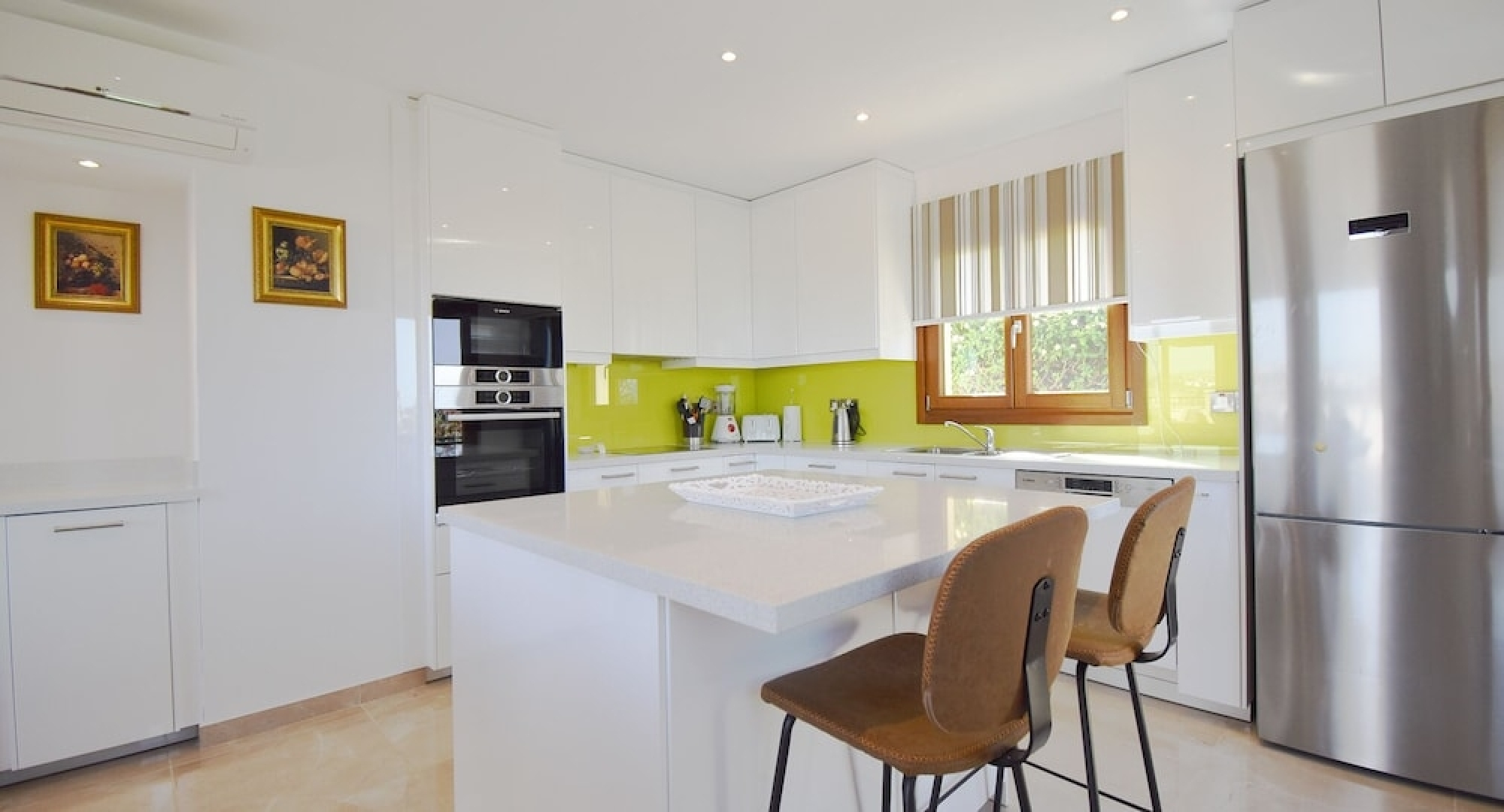 Stunning 3 bedroom villa 'BZ01' with private pool, stunning views, communal pool and resort facilities, Zephyros Village on Aphrodite Hills Re