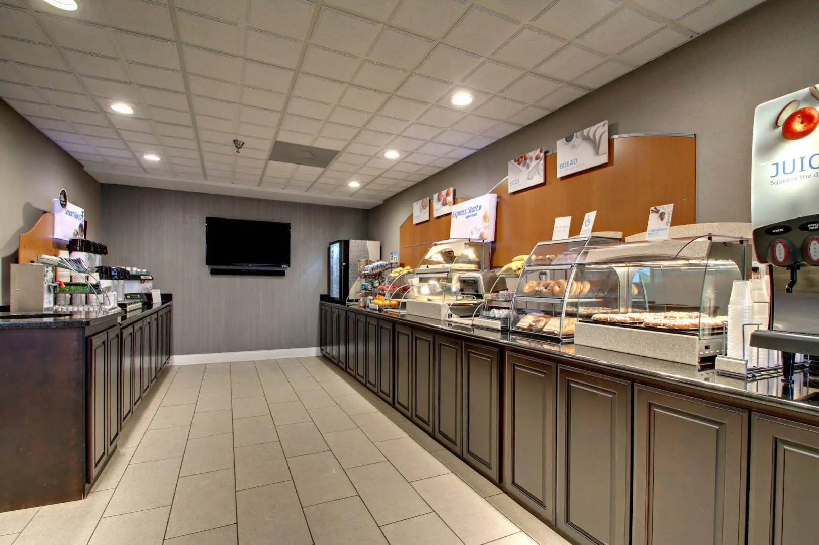 Holiday Inn Express Hurricane by IHG