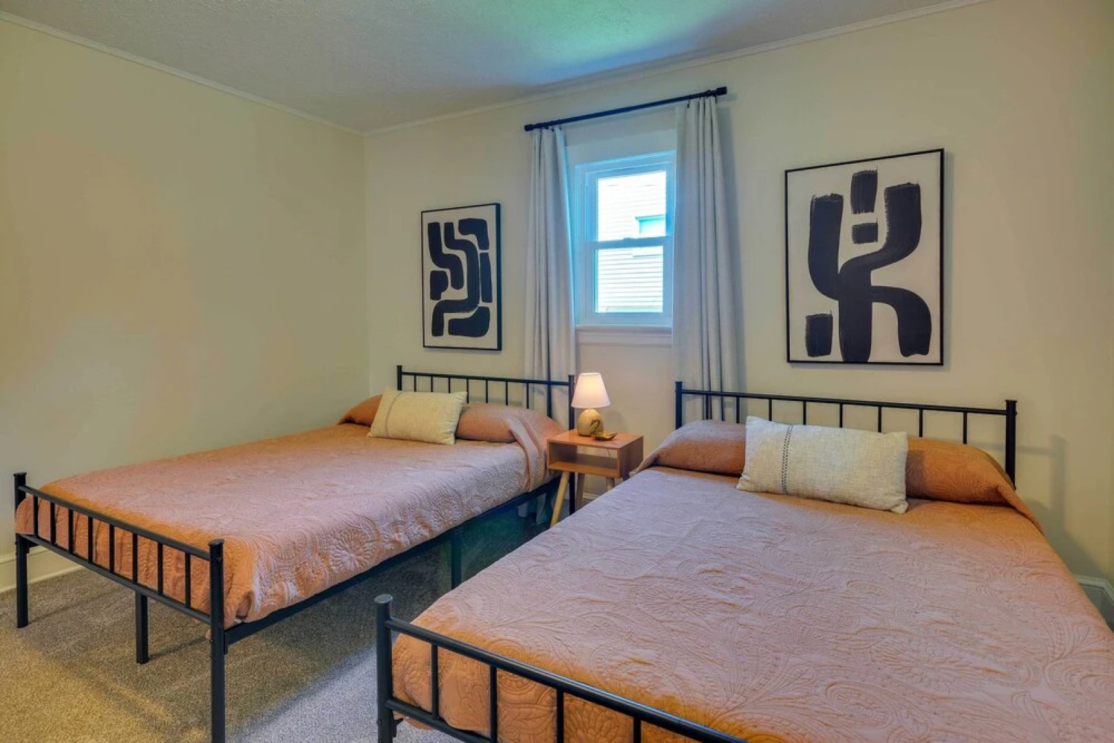 Charming Danville Home: 1/2 Mi to Caesars Virginia