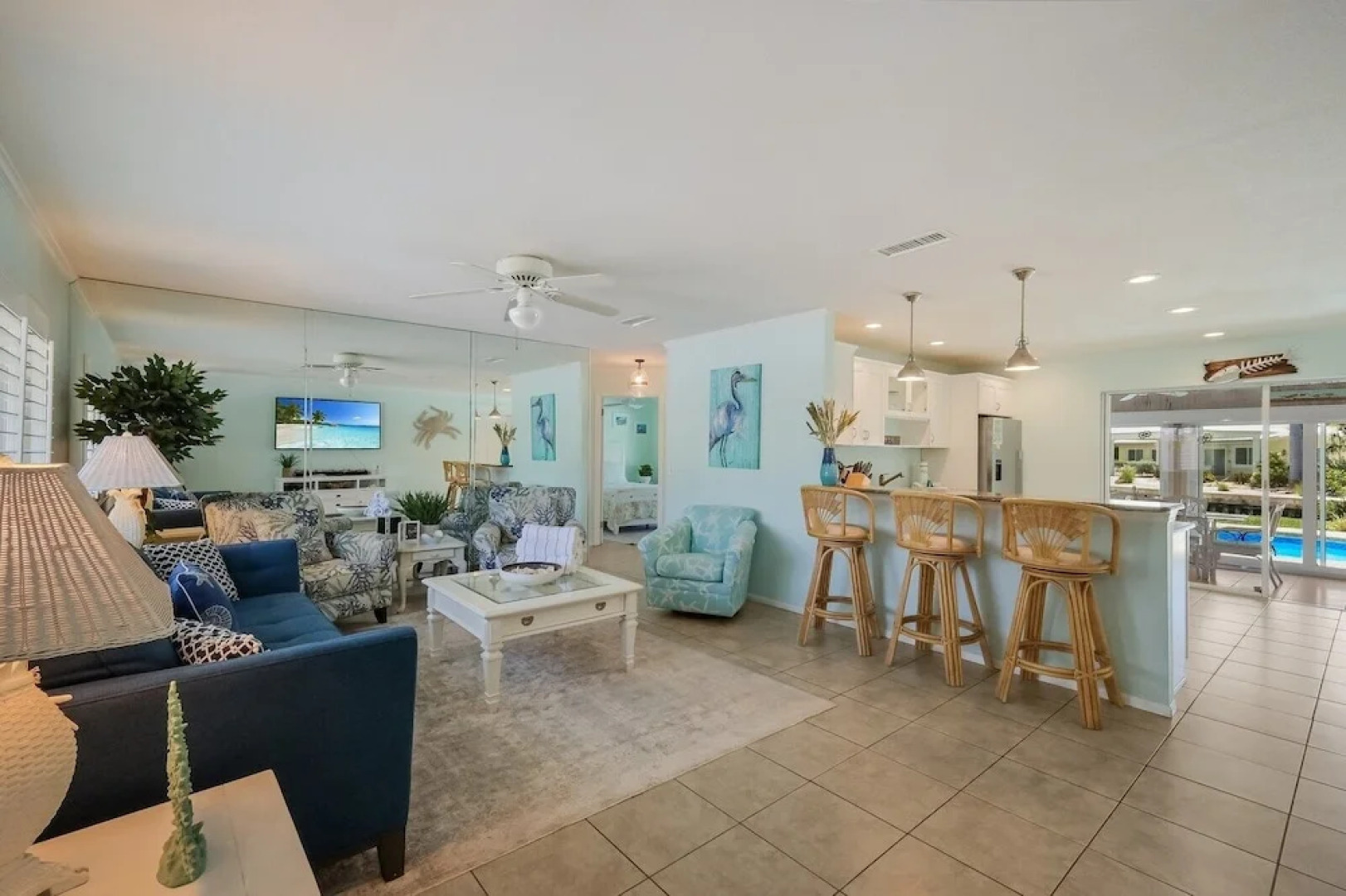 Gladiolus On The Water 3 Bedroom Home by RedAwning