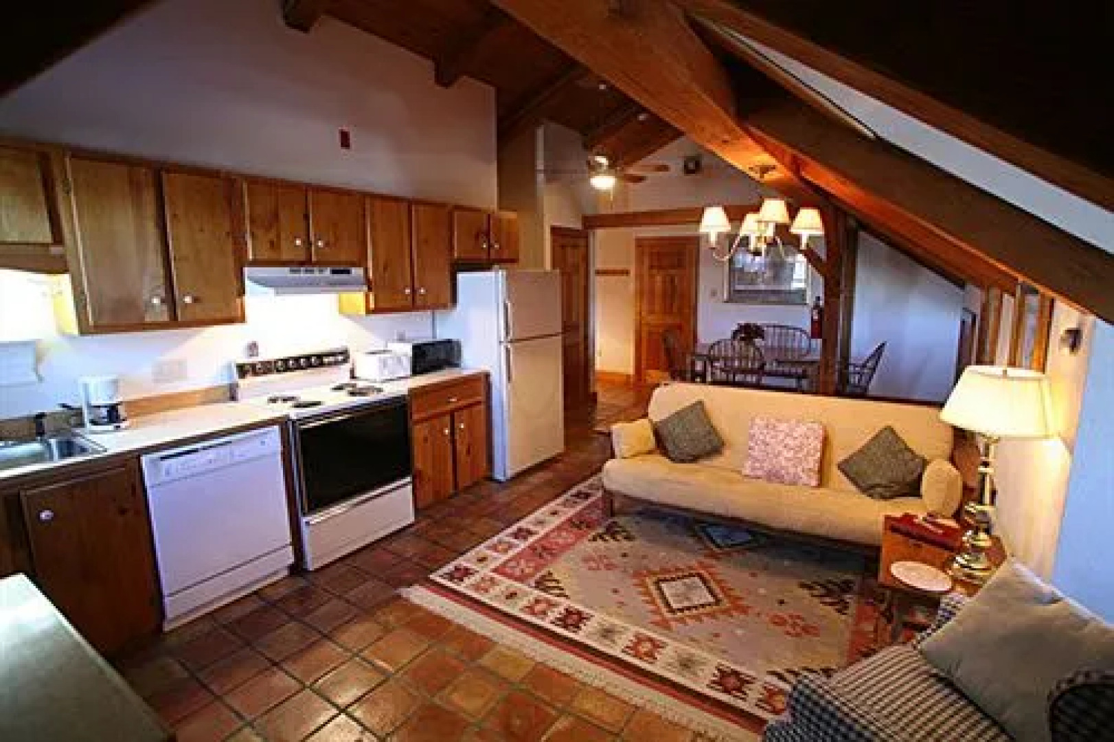 Seven Sea Street Inn