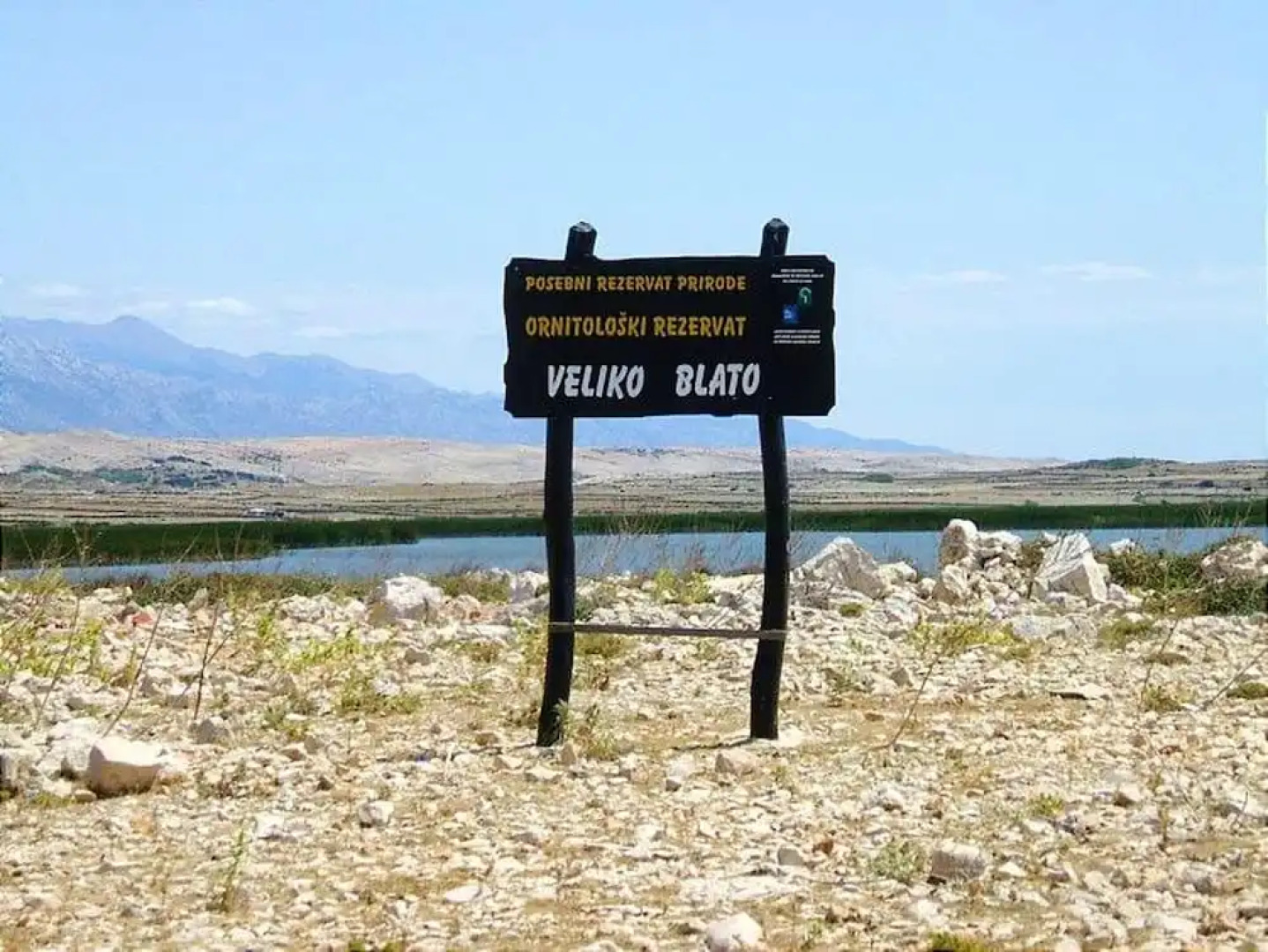 Apartment With 2 Bedrooms in Povljana, With Wonderful sea View, Furnis