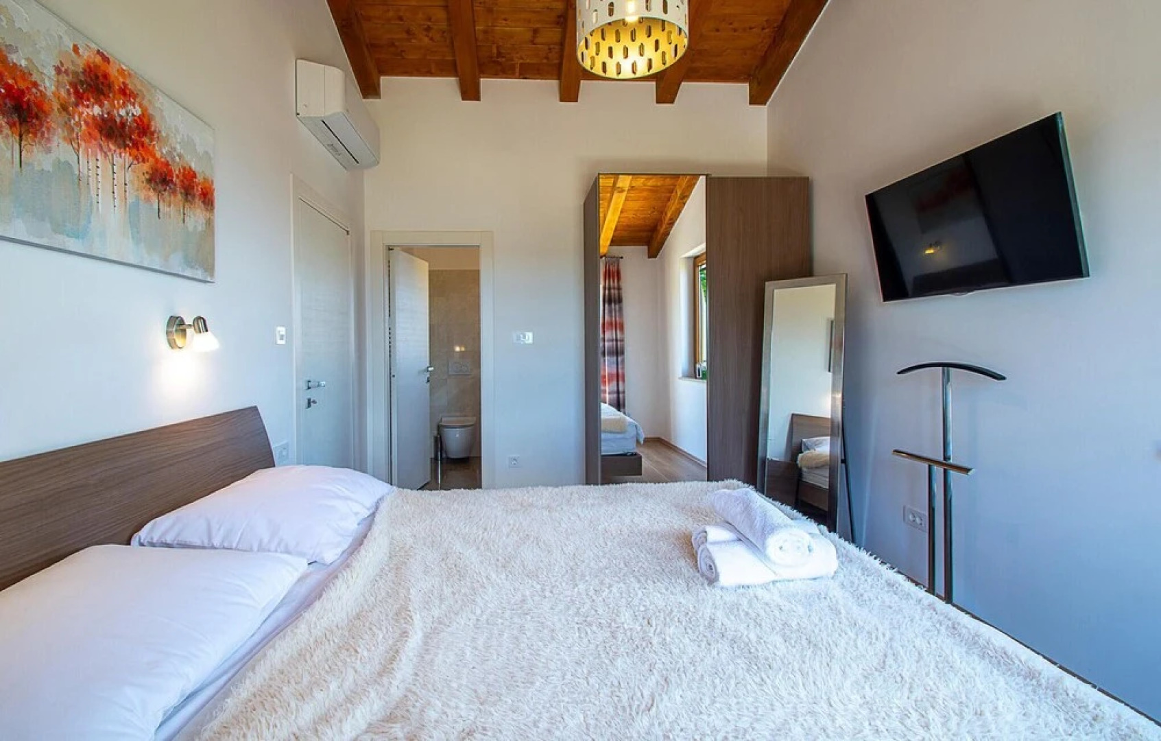 Amazing Home in Vizinada With 3 Bedrooms, Wifi and Outdoor Swimming Pool