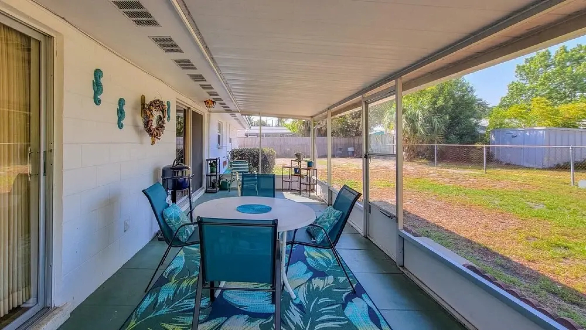 NEW Retro Relaxation in Stylish Rockledge Oasis