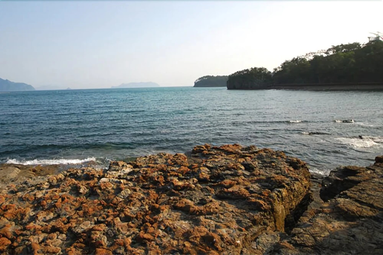 Goseong Sunshine Fullhouse Pension