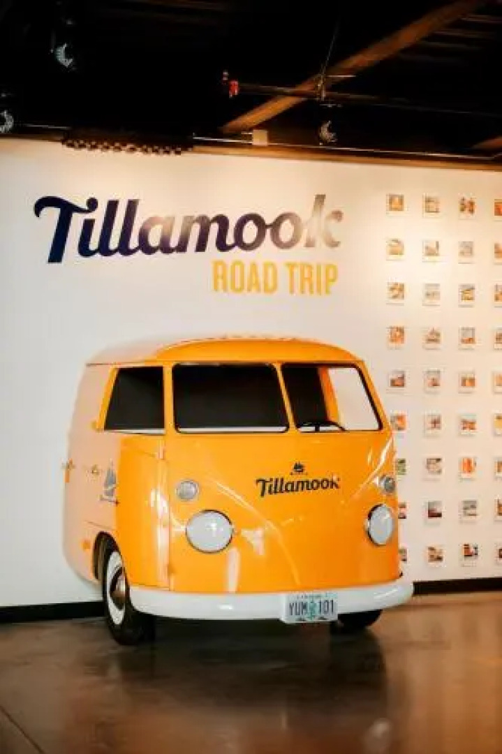 The Garibaldi House Inn & Suites