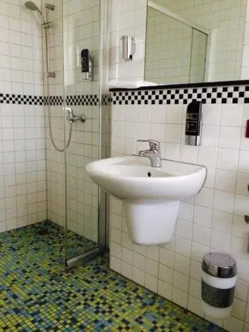 Serways Raststätte Bad Camberg West