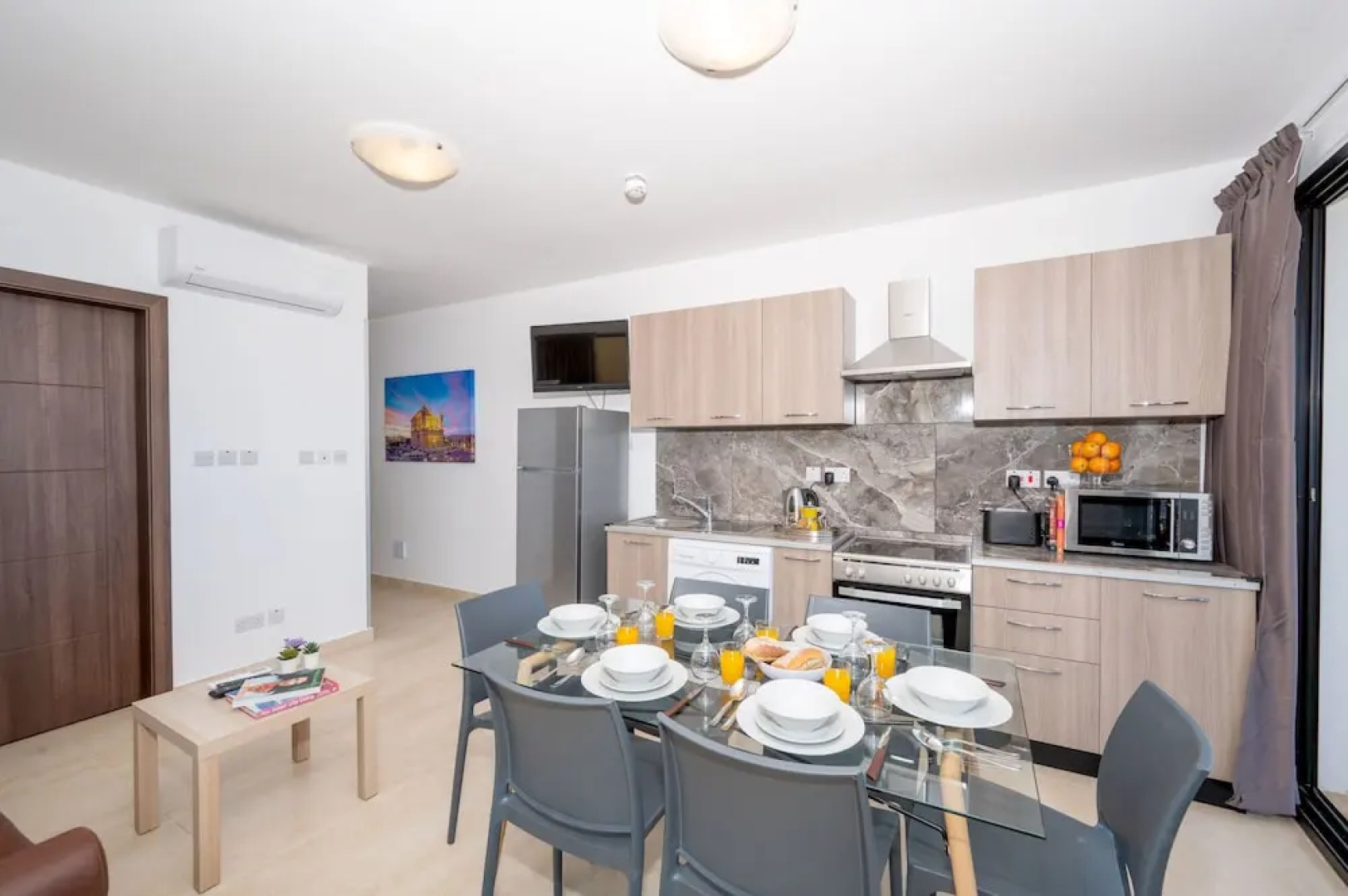 Islet Seafront Apartment Corner Terrace