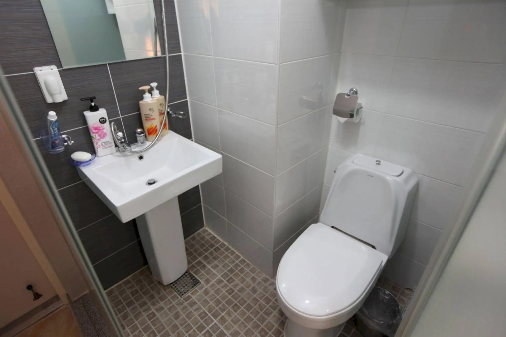 Easy Residence Hotel