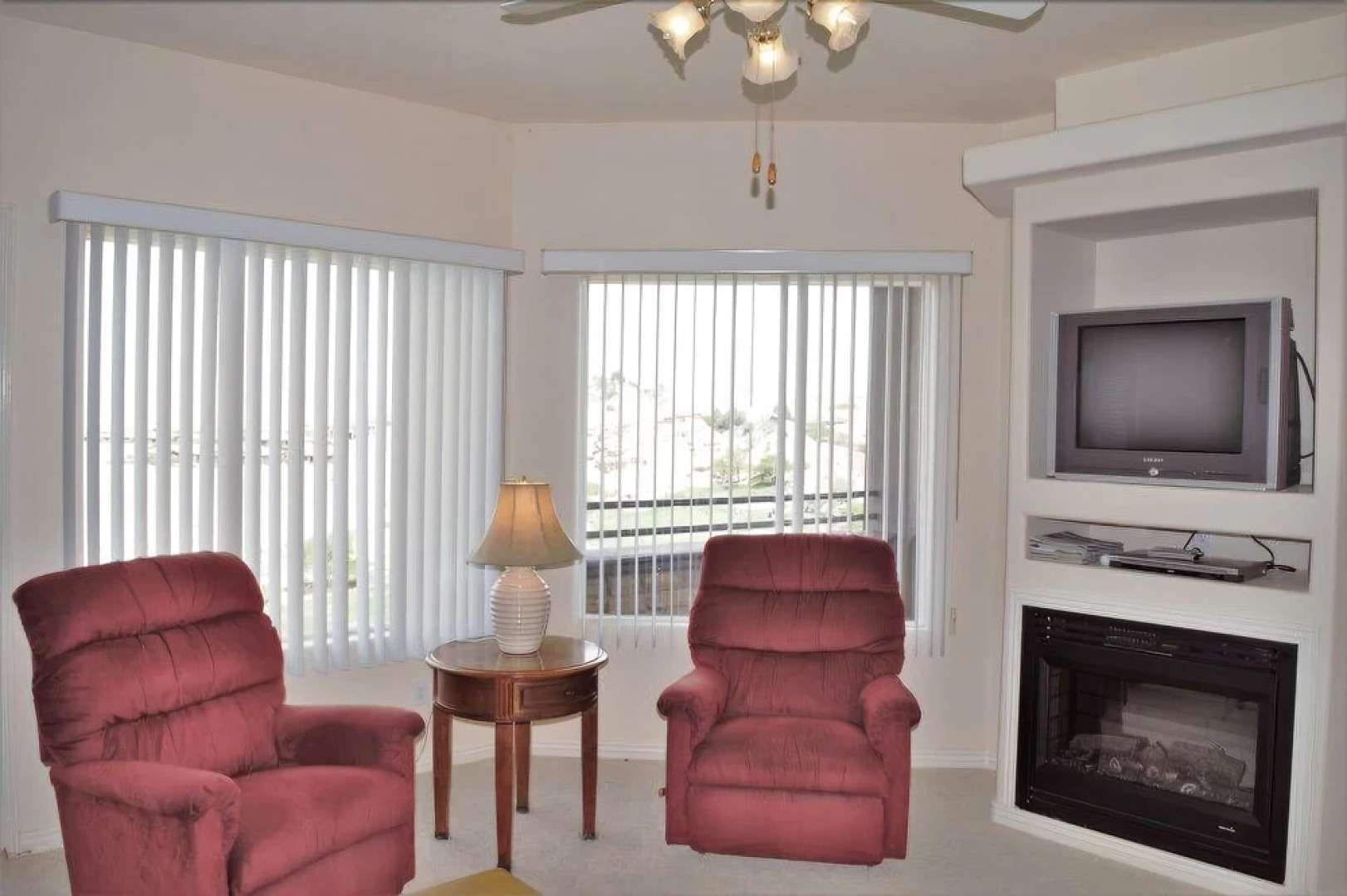 2 Bedroom Home in Mesquite #311 2 Bedrooms 3 Bathrooms Home