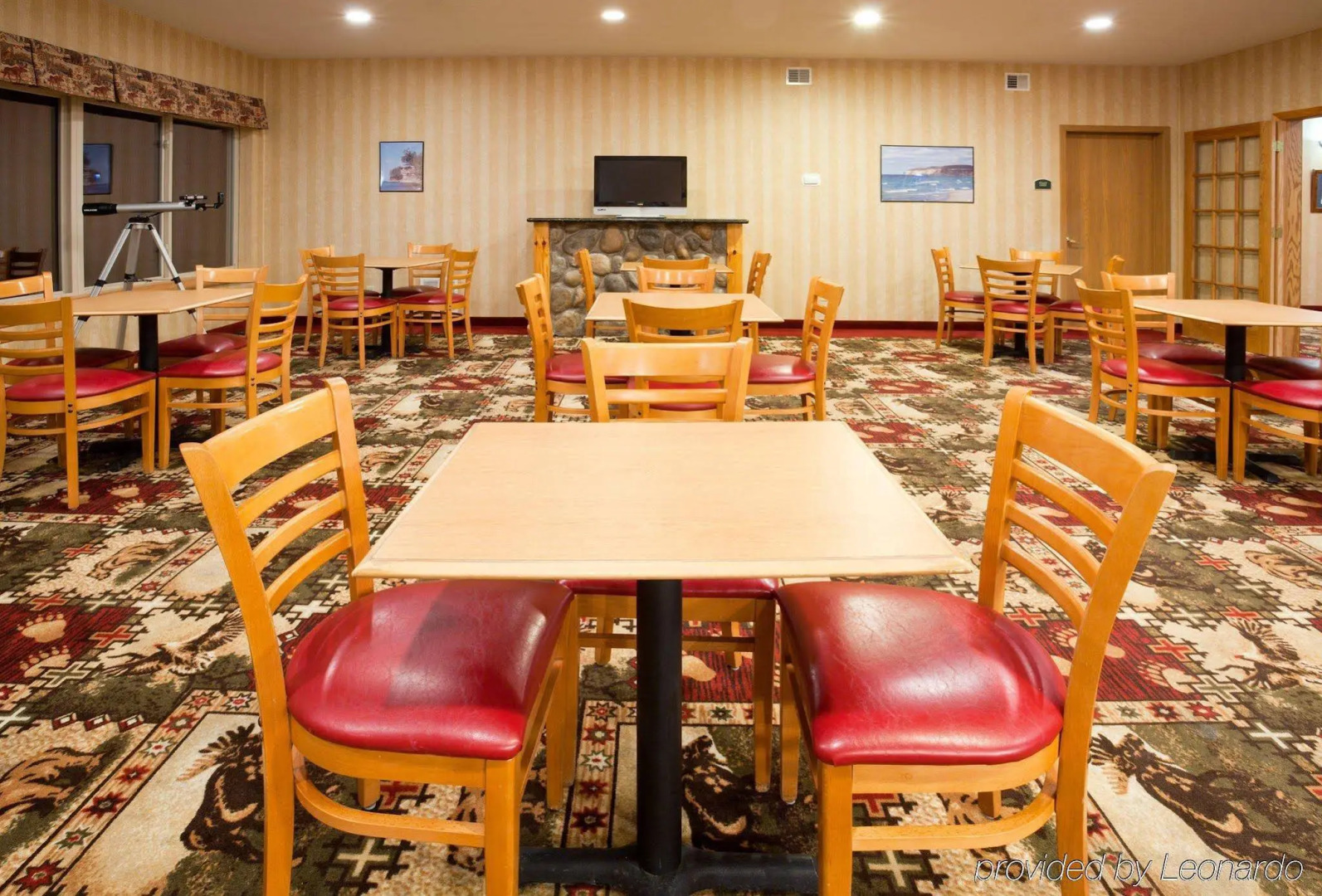 Holiday Inn Express Munising-Lakeview by IHG