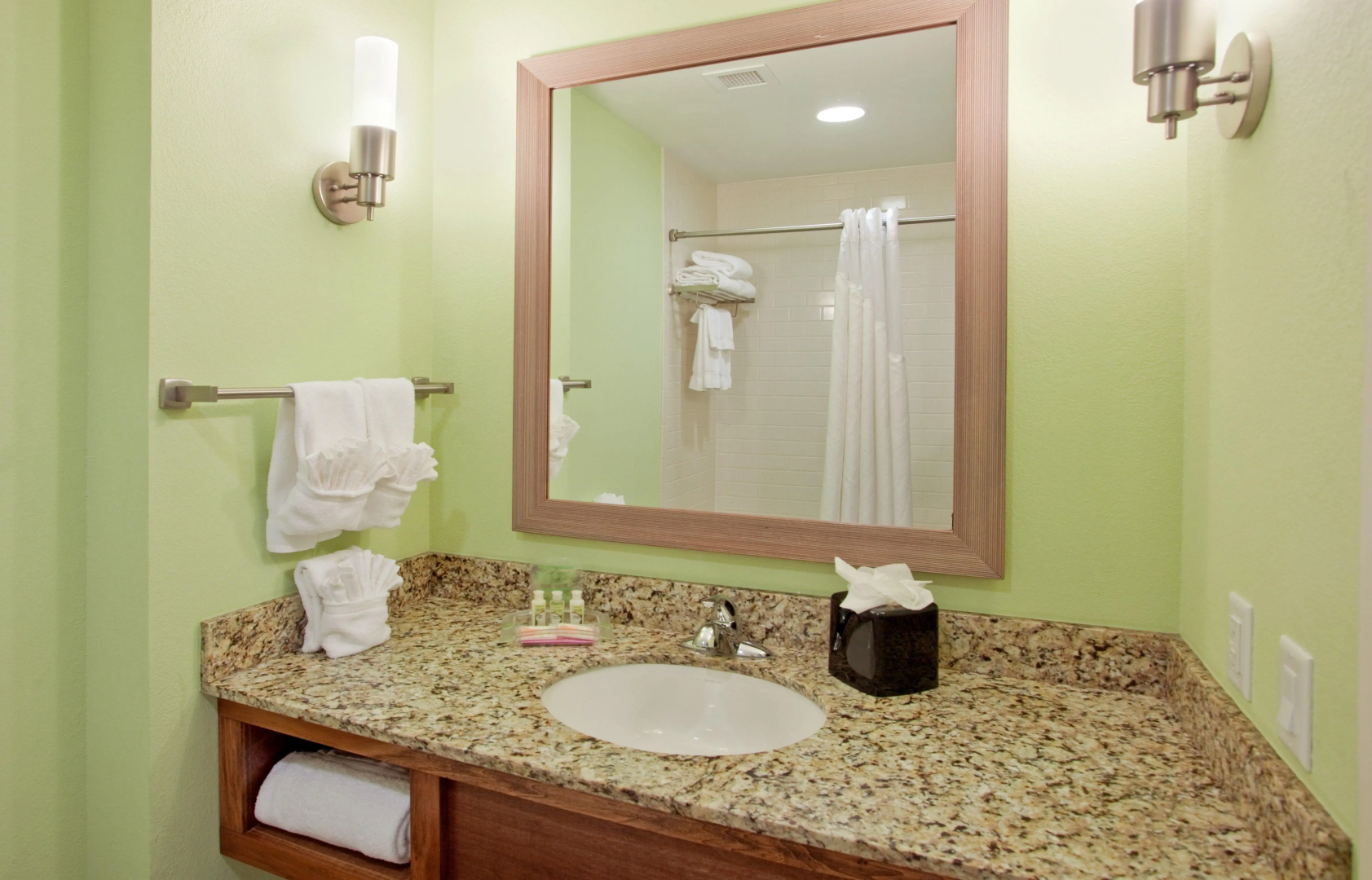 Holiday Inn Resort Pensacola Beach by IHG