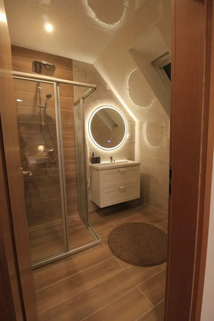 Asia Dreieck Pension Zimmer