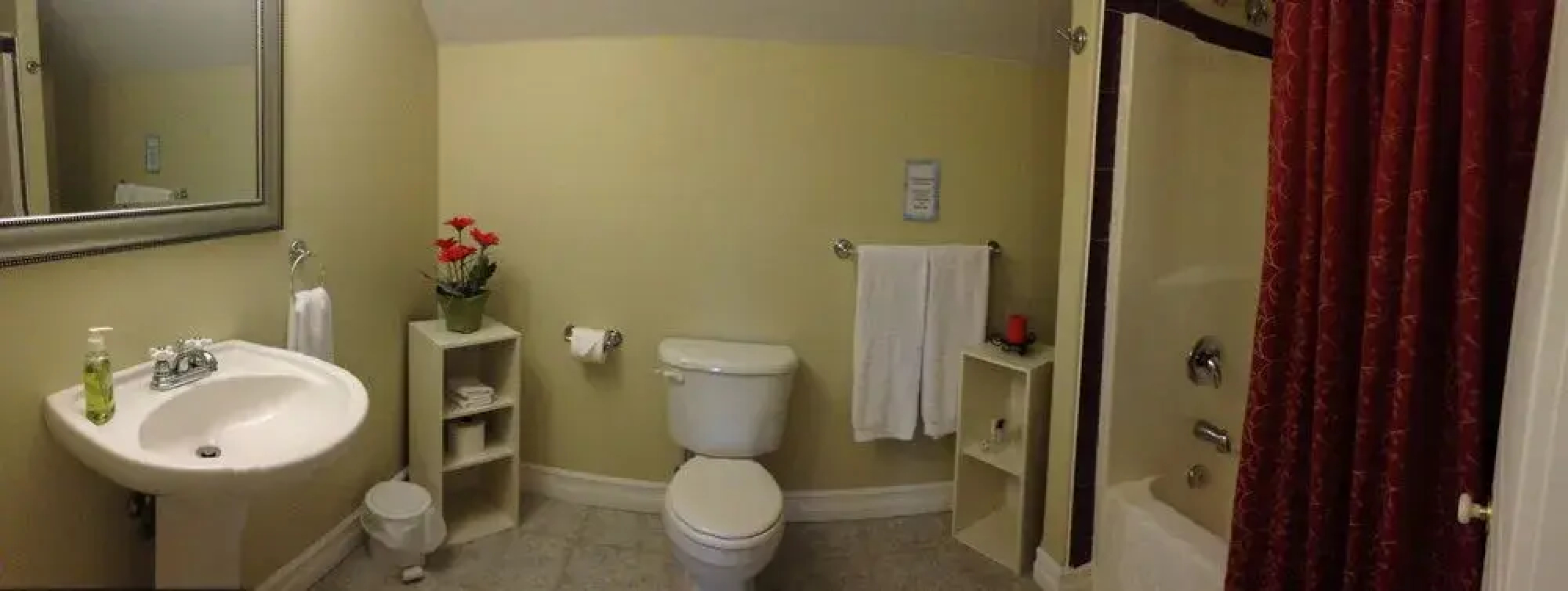 Snowflake Manor Bed & Breakfast