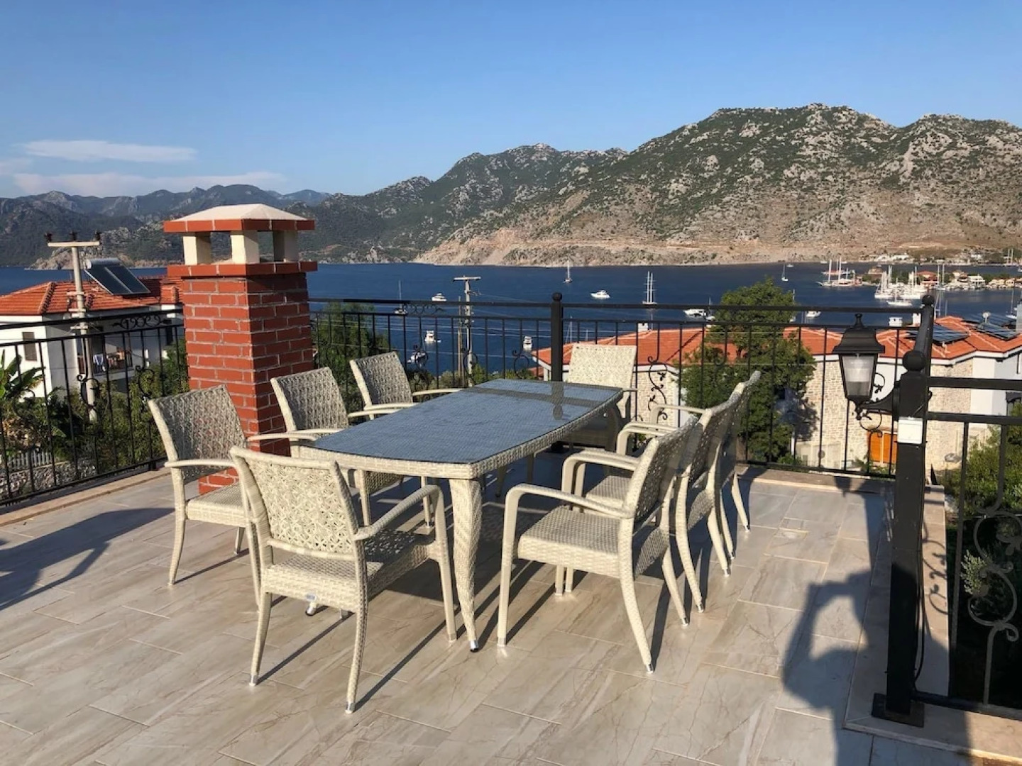 Villa Sunrise by Villamnet