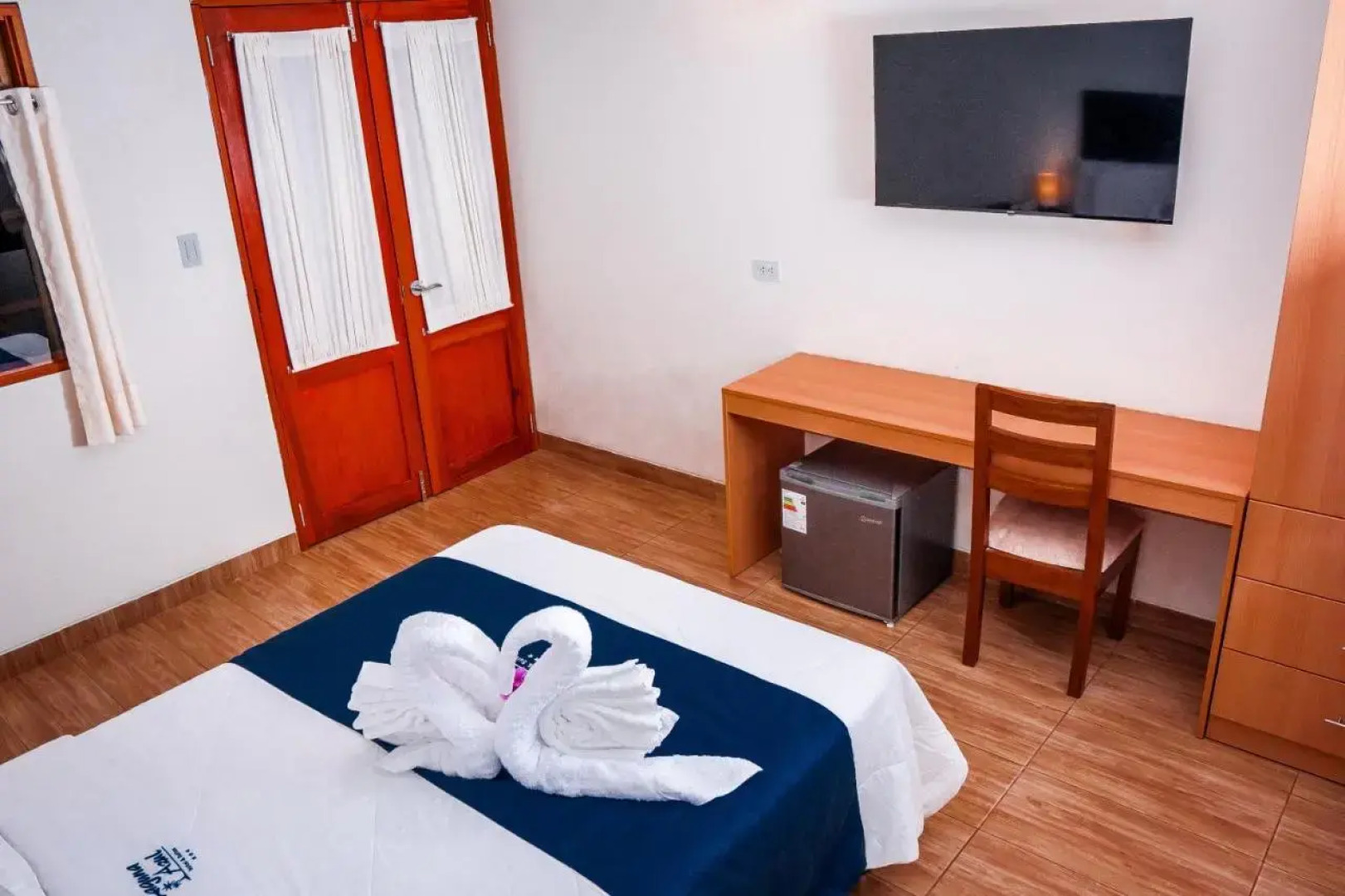 Laguna Azul Albergue Turístico