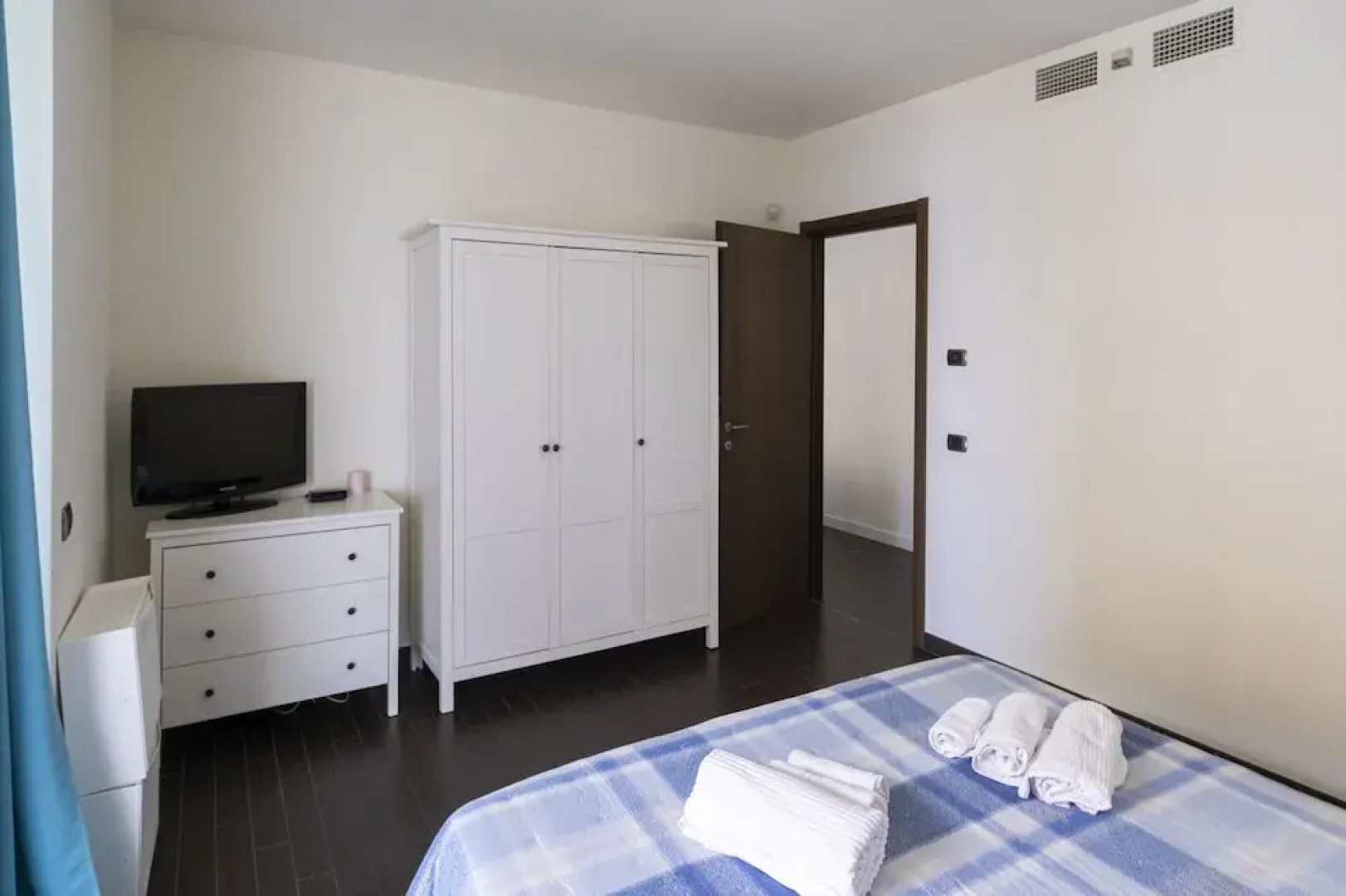 Sunny See Docklands Savona by Wonderful Italy