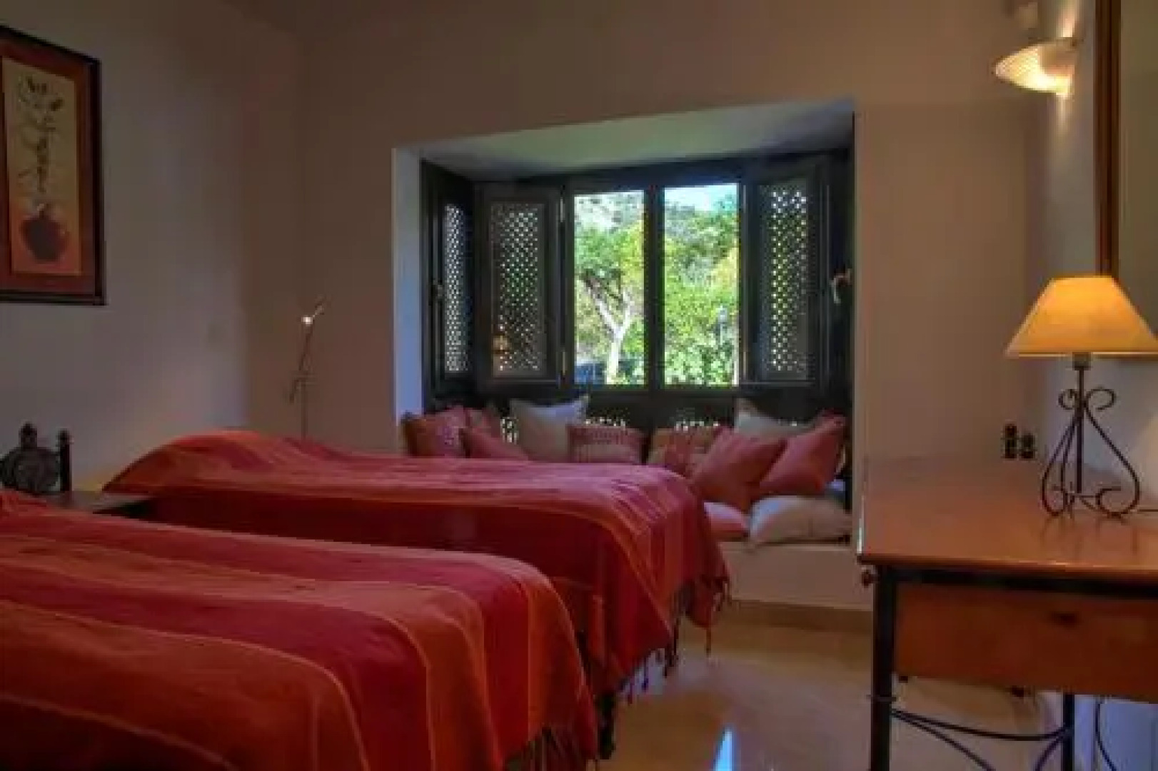 Penthouse with Sea Views