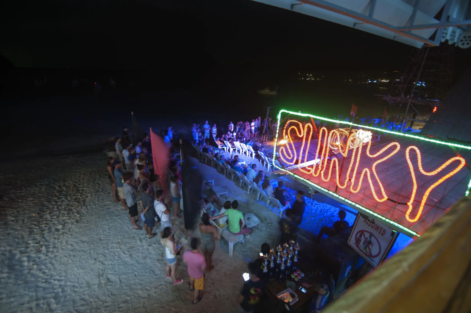 Twin Palms hostel Phi Phi