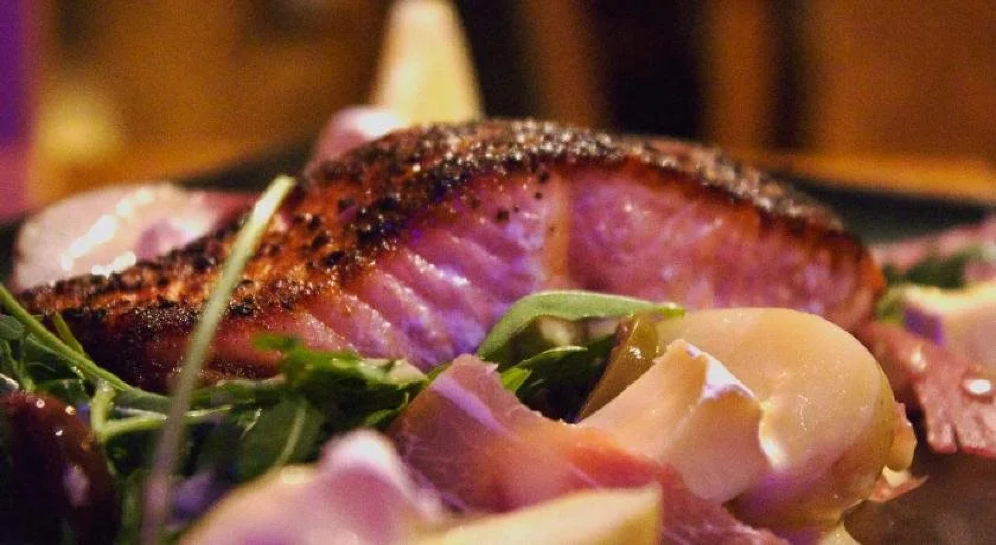 The Britannia Inn & Waves Restaurant