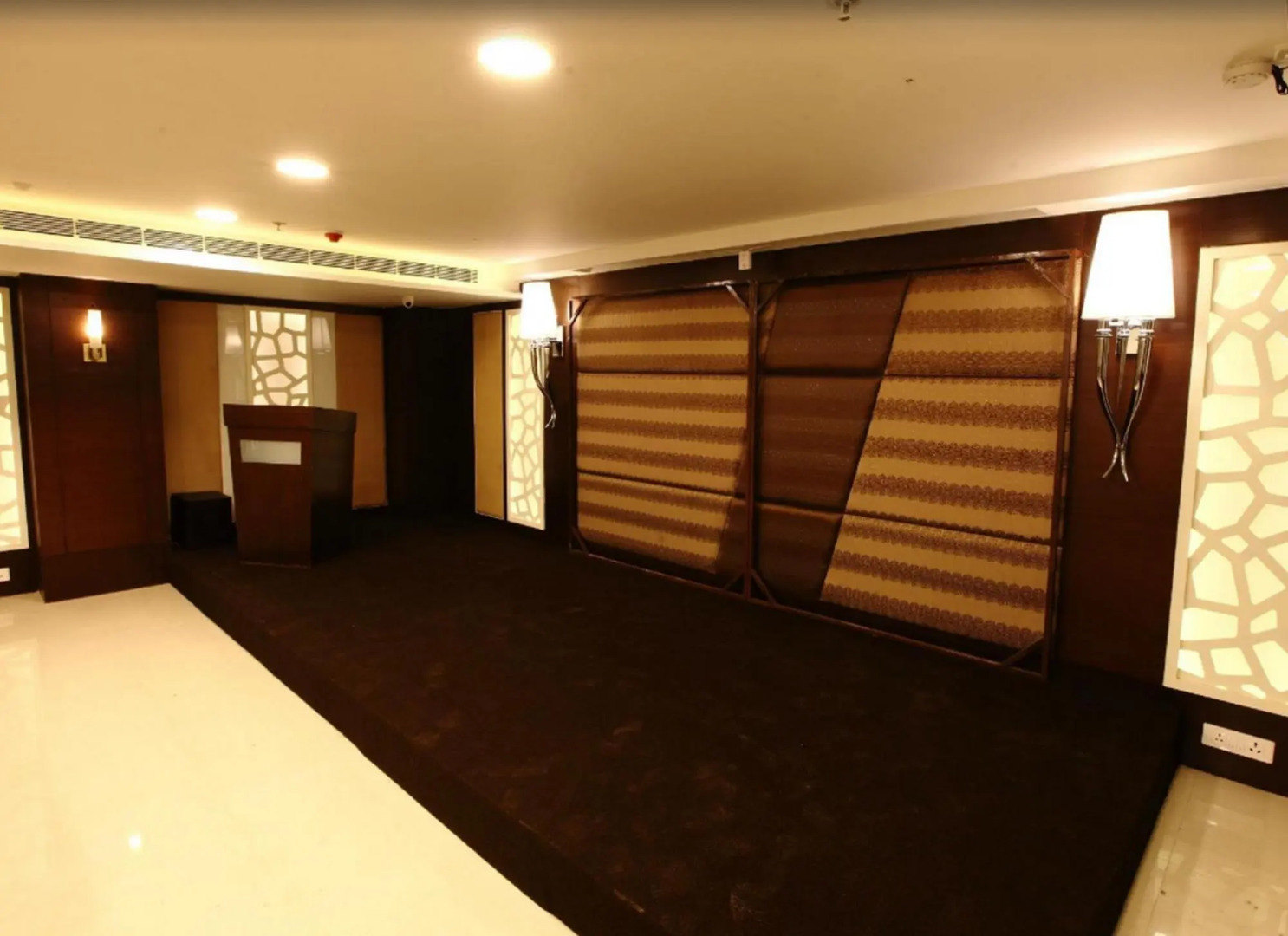 Treebo Select Jagadish