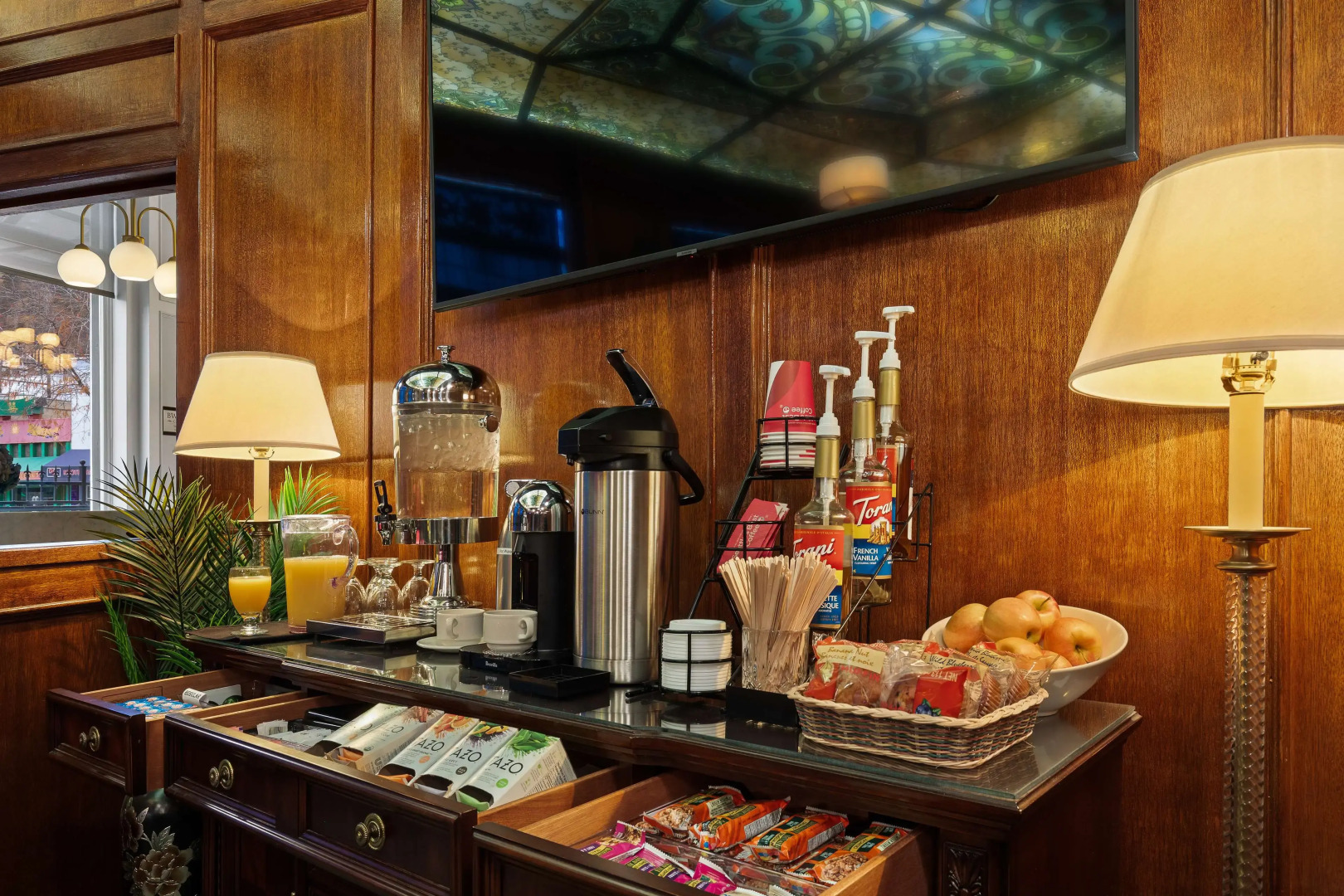 Crown Columbia Hotel, BW Premier Collection