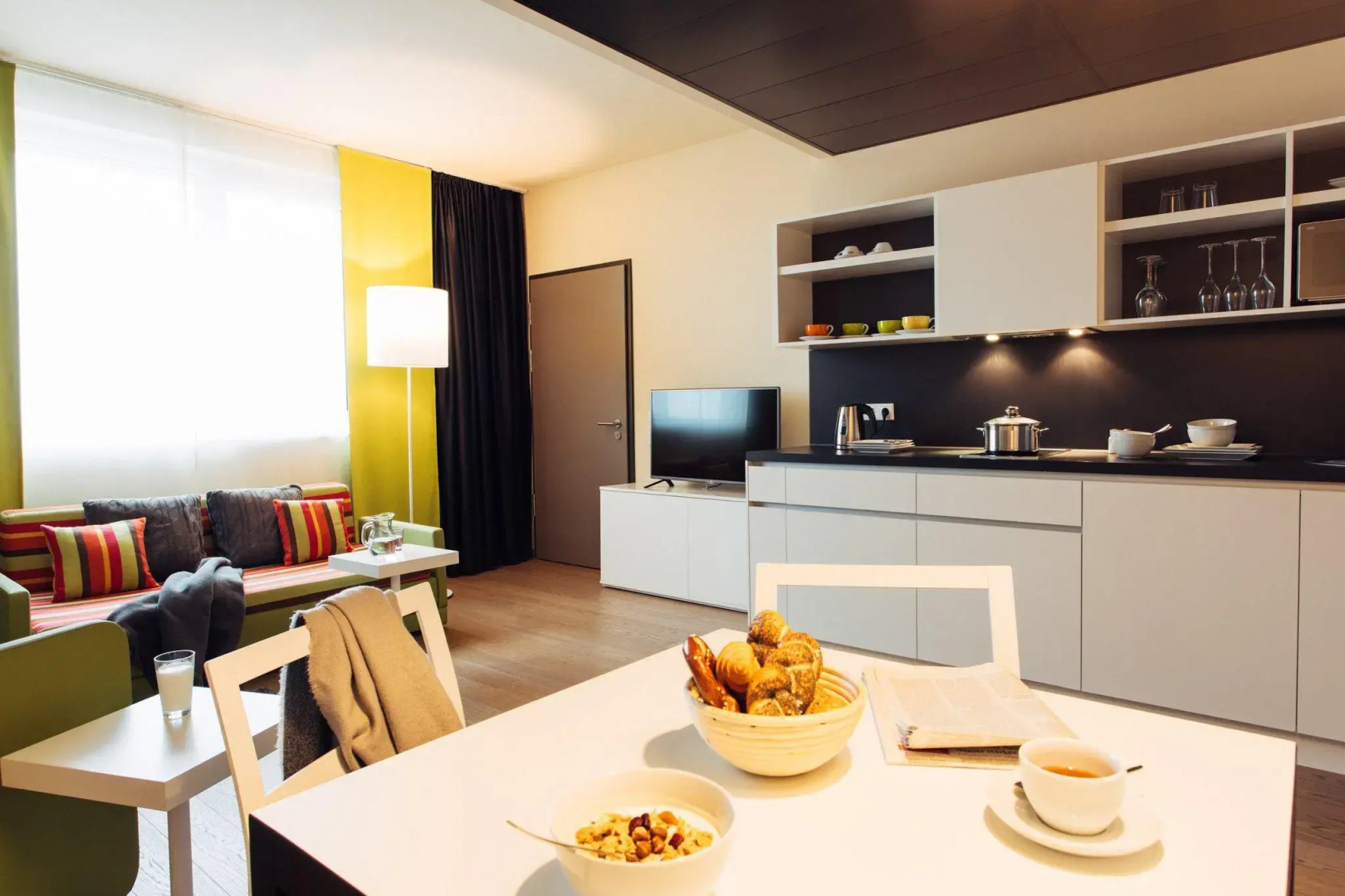 harry’s home München Moosach hotel & apartments