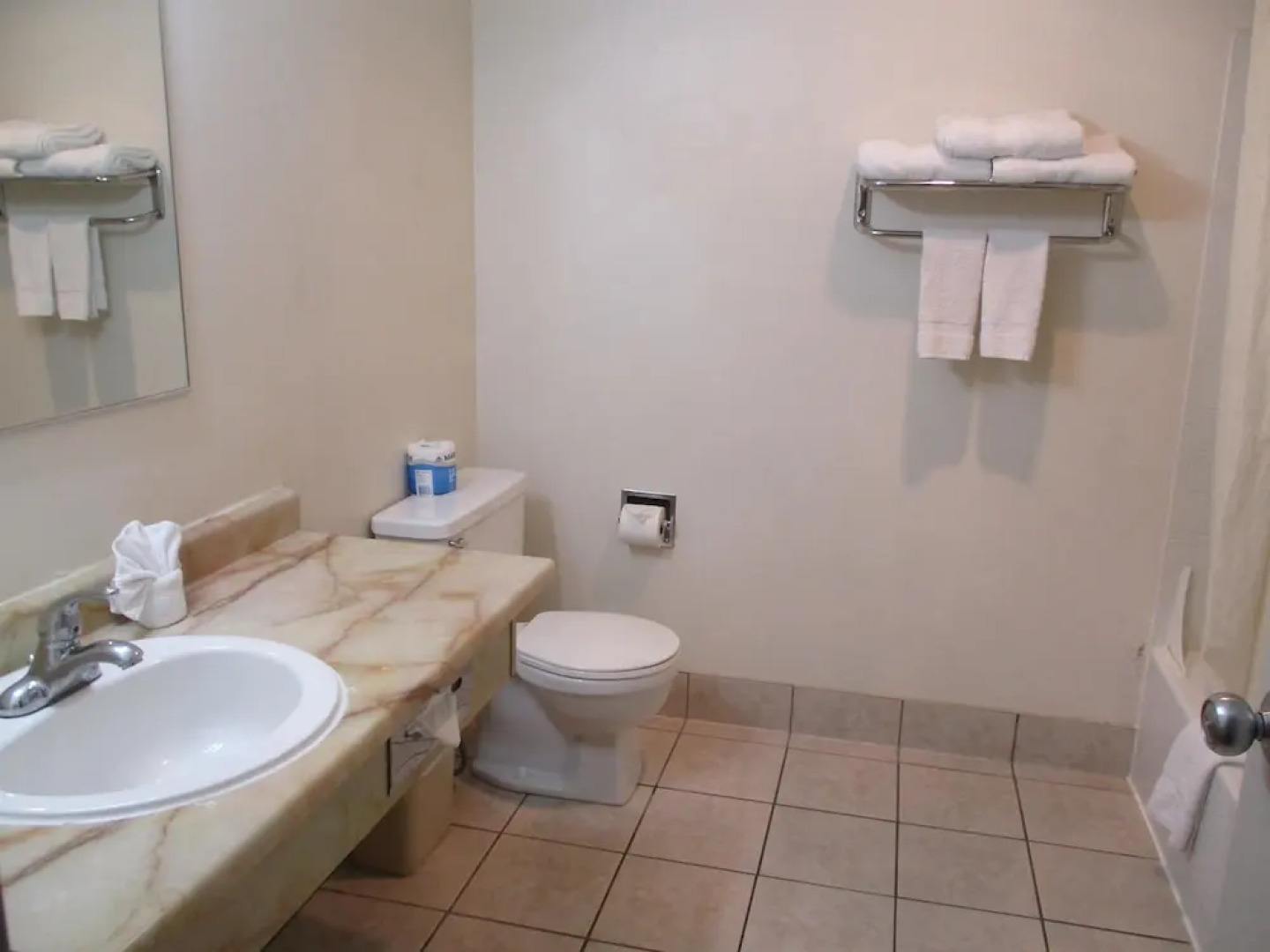 Studio 6 Kennewick, WA - Tri-Cities