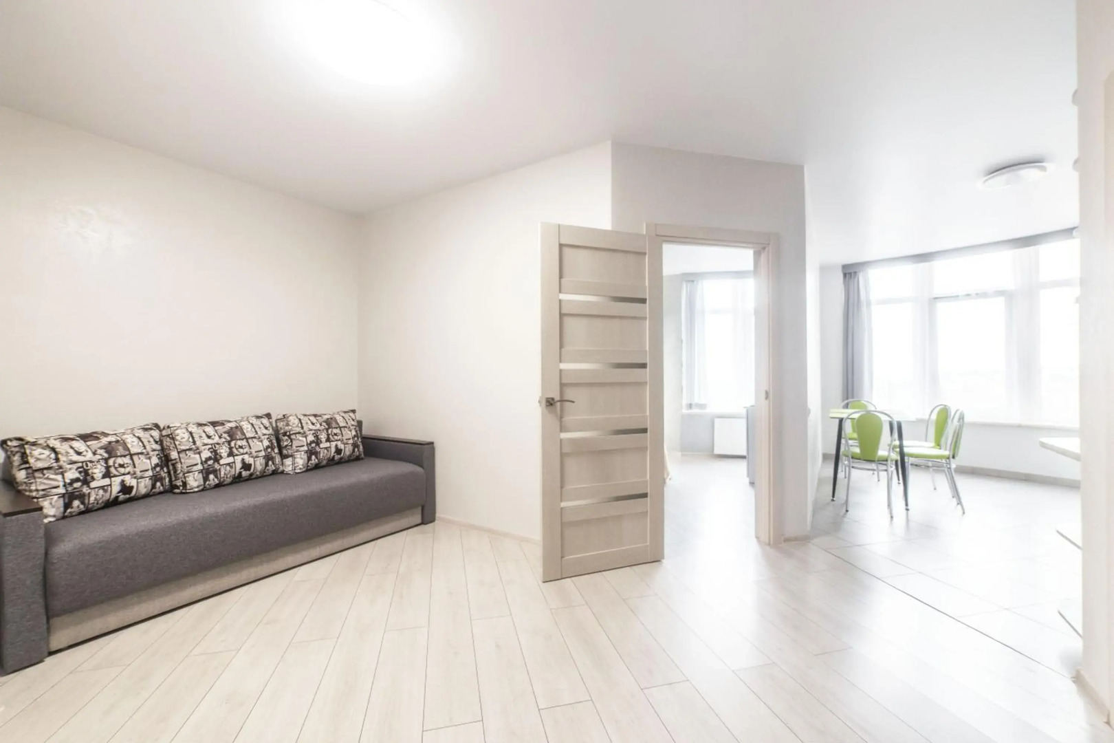 Apartments Roksolany 16