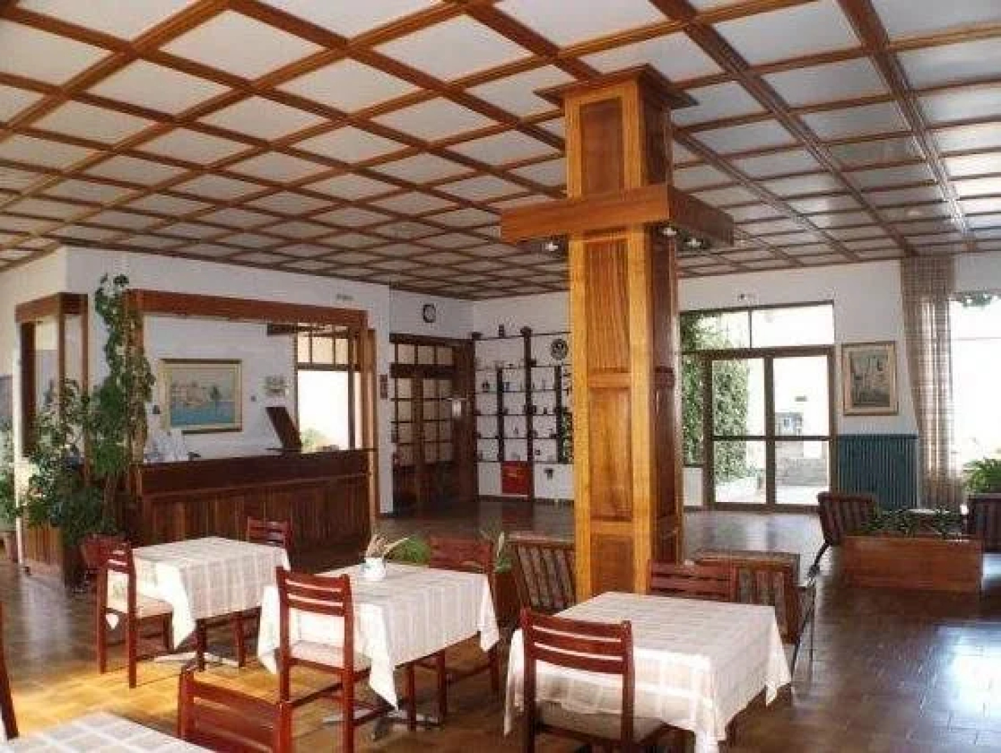 Laios Hotel