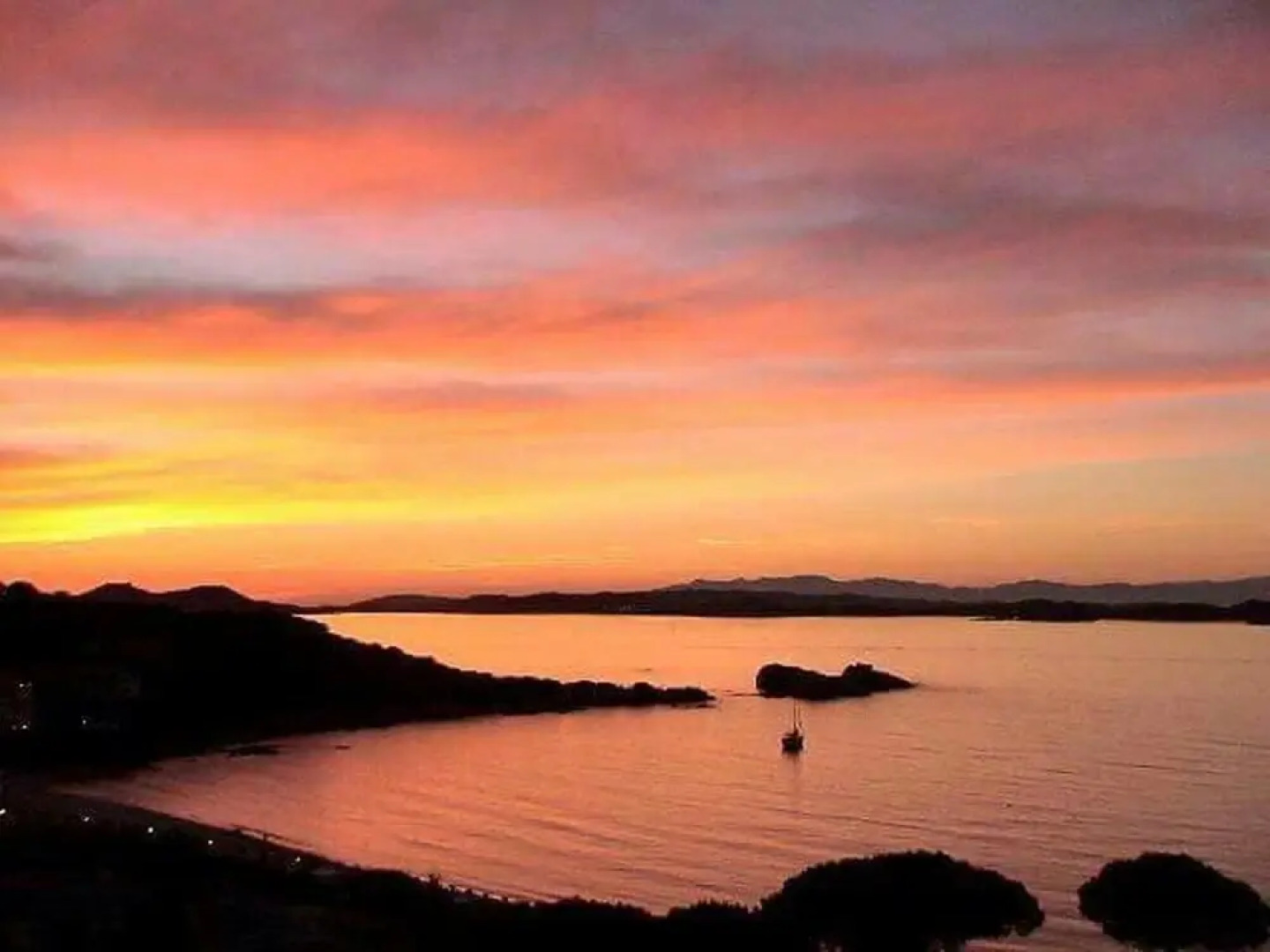 Apartment With 2 Bedrooms in Valledoria, With Pool Access and Furnished Garden - 500 m From the Beach