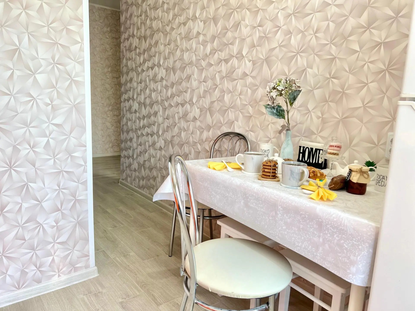 Апартаменты на проспекте Строителей 13