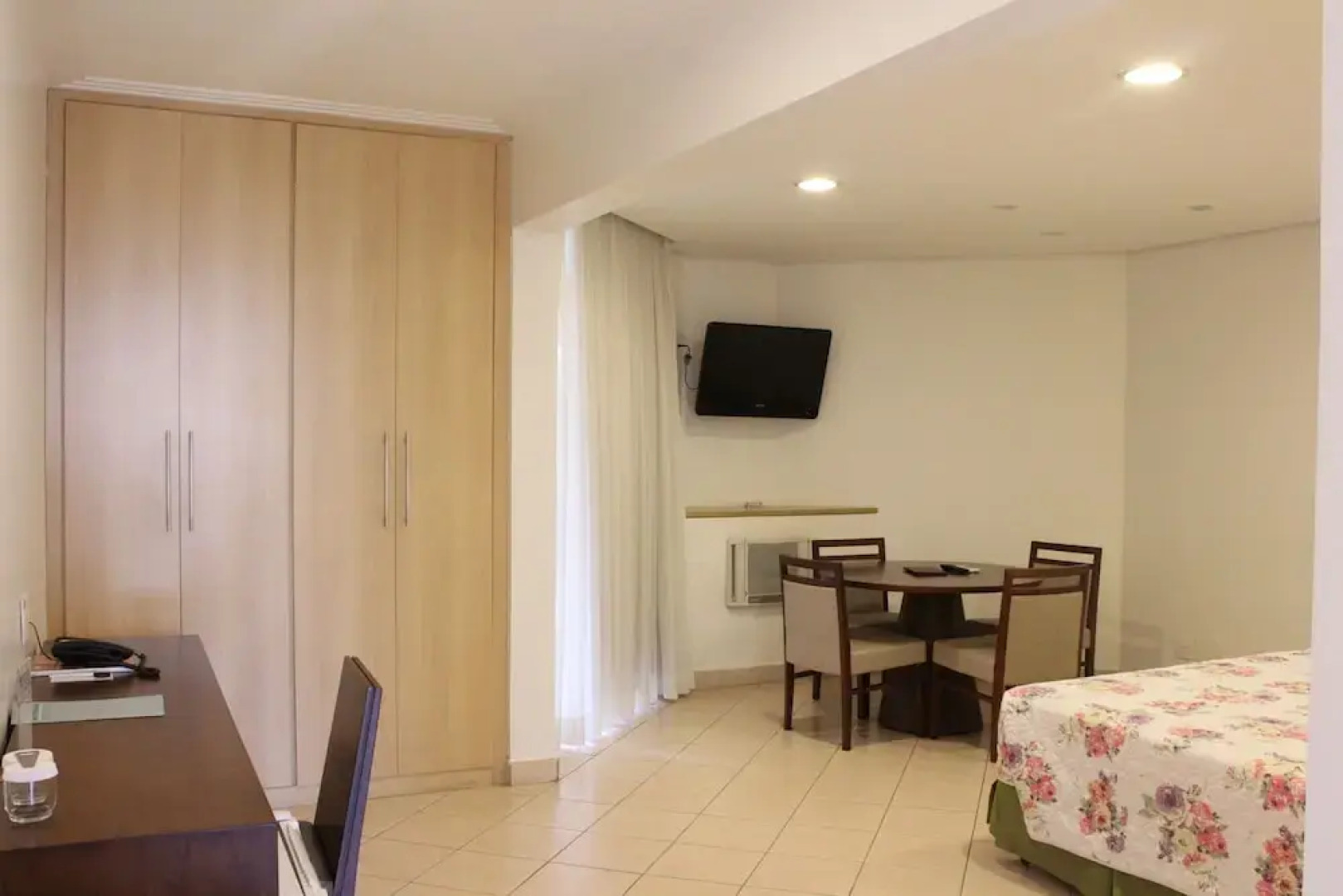 Actuall Convention by Summit Hotels