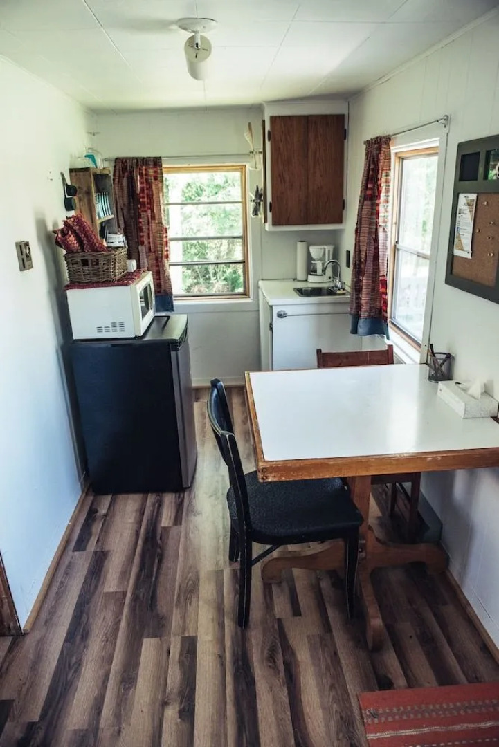 Auberge et Salle de Spectacle La Fascine