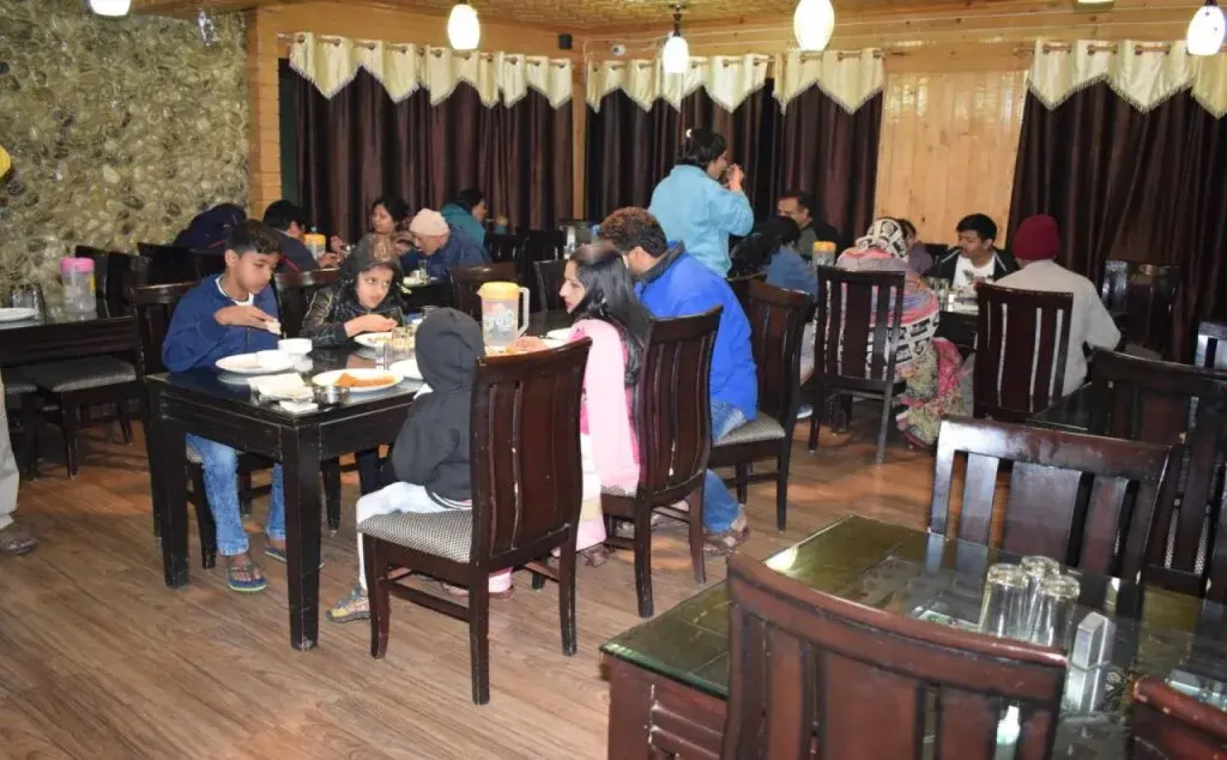 Divine inn sonmarg