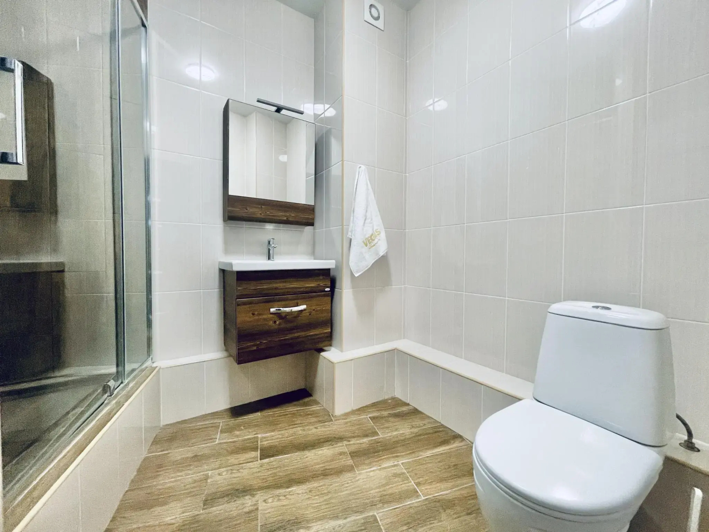 Vegas apartments (Вегас апартментс) на улице Маршала Баграмяна, 1