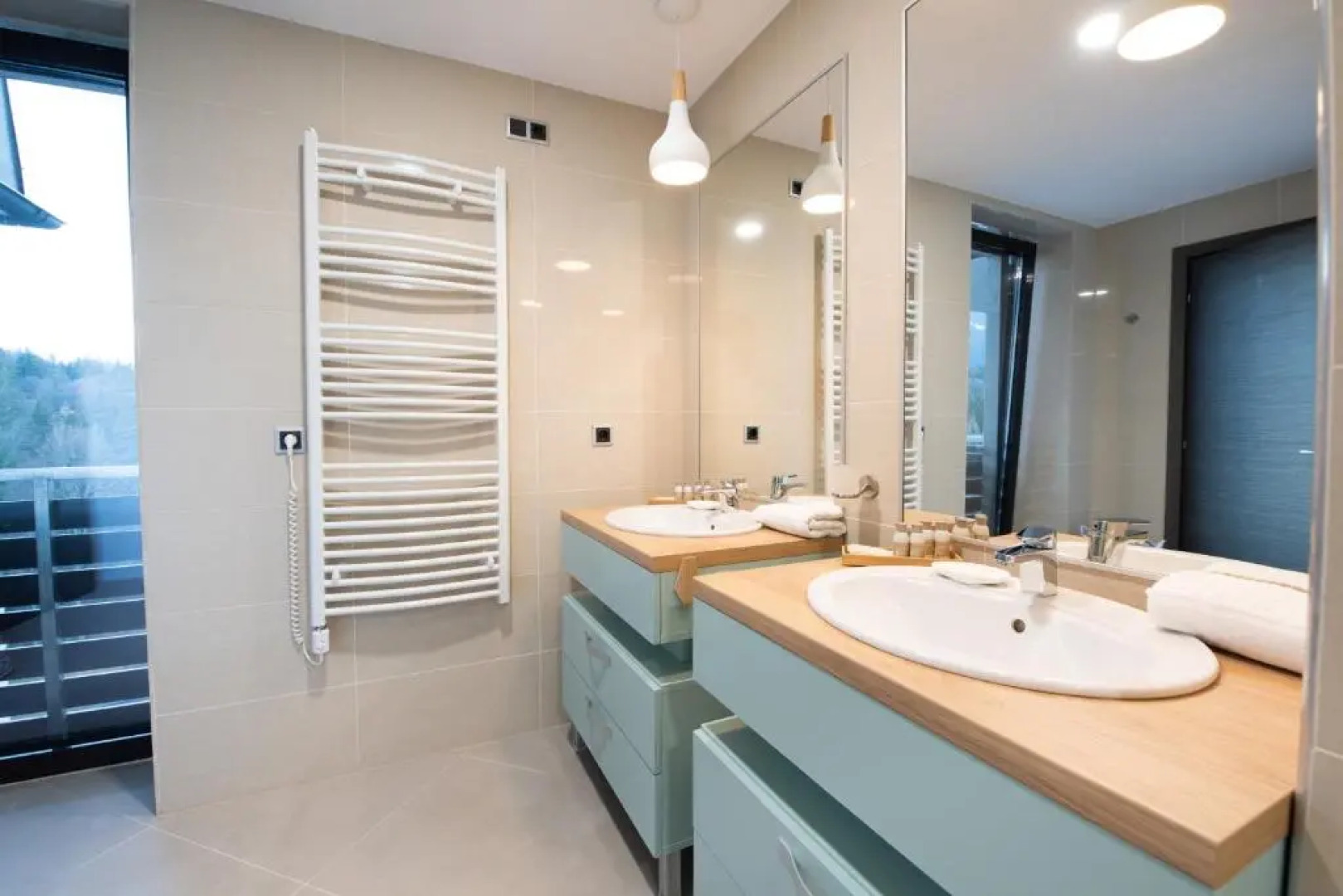 Silver Mountain Panoramic View G1 48