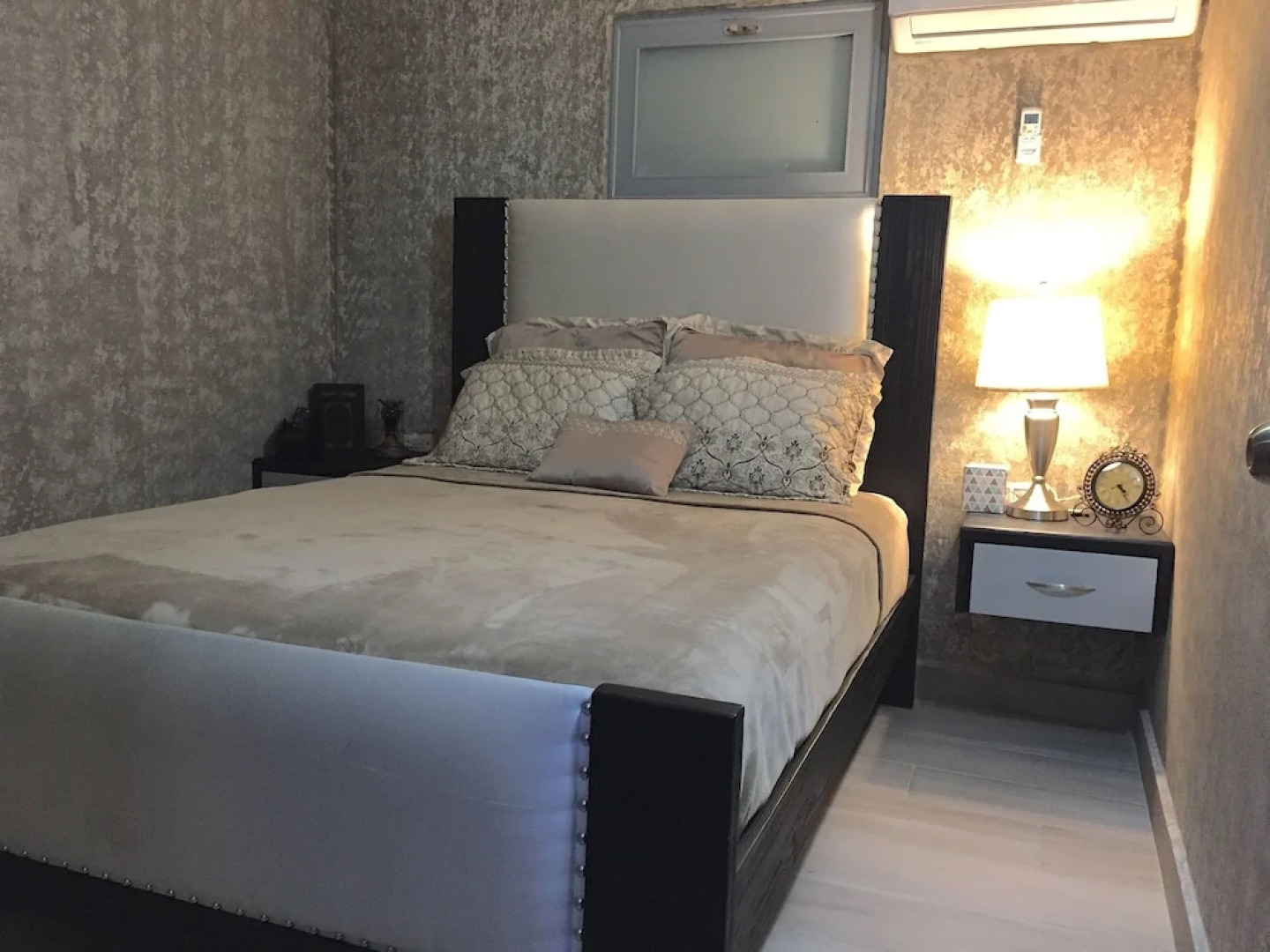 Segovia Studio Units