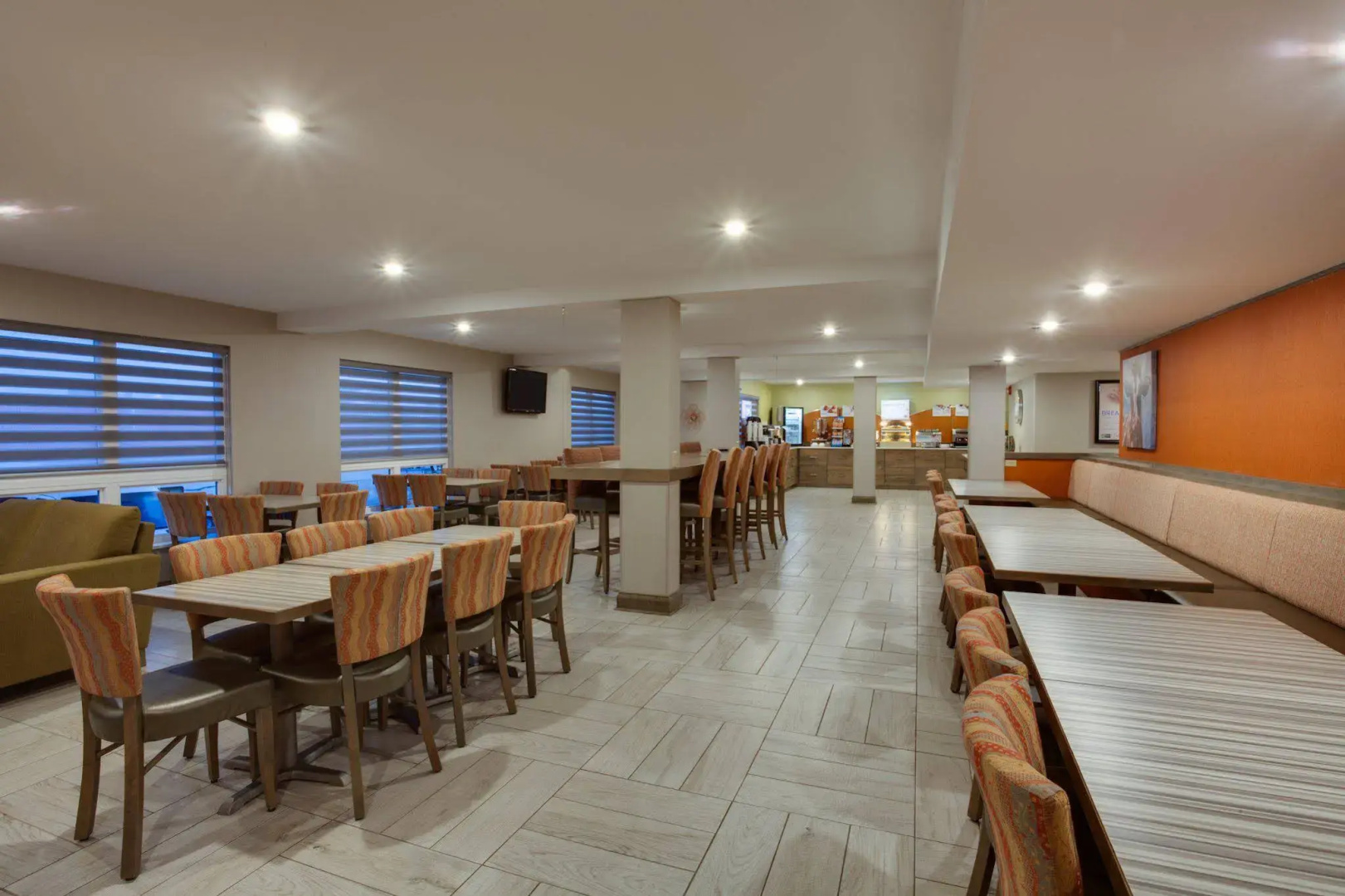 Holiday Inn Express & Suites Fredericton by IHG