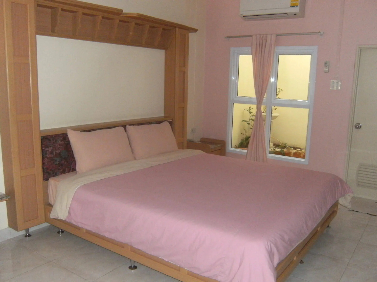 Ploy Resort - Nangrong