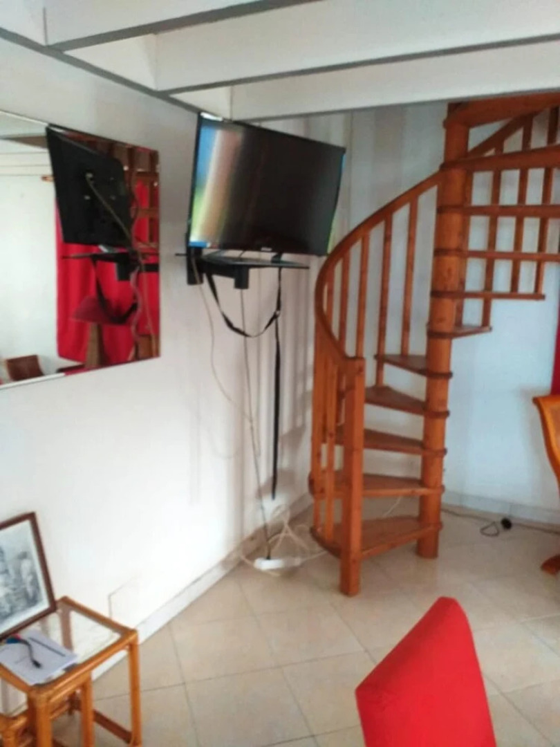 Studio in Goyave, With Wonderful City View, Furnished Garden and Wifi
