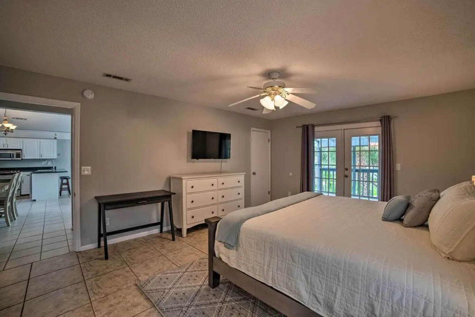 Breezy St George Island Escape w/ Private Dock!