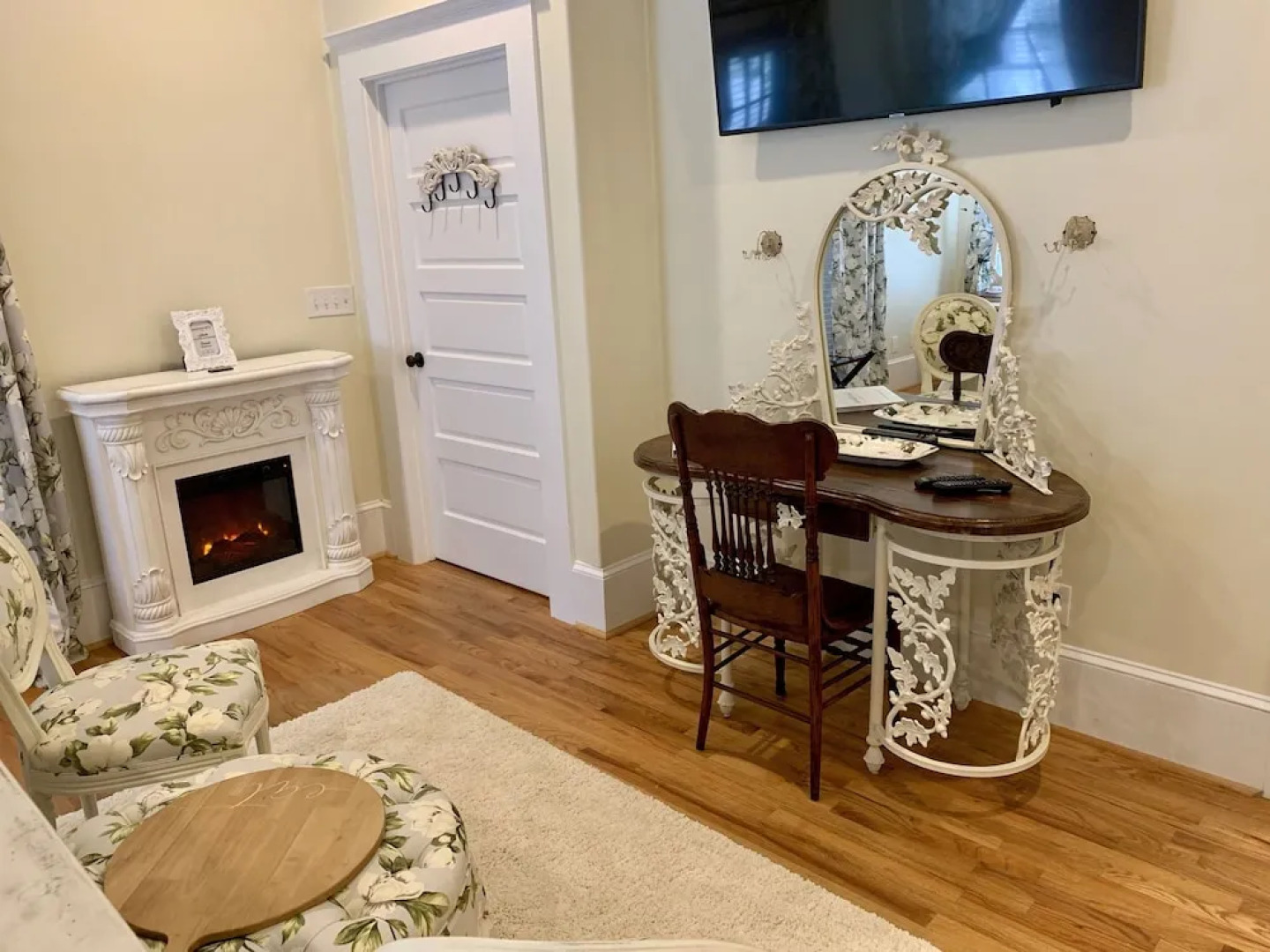 Bama Bed & Breakfast Campus